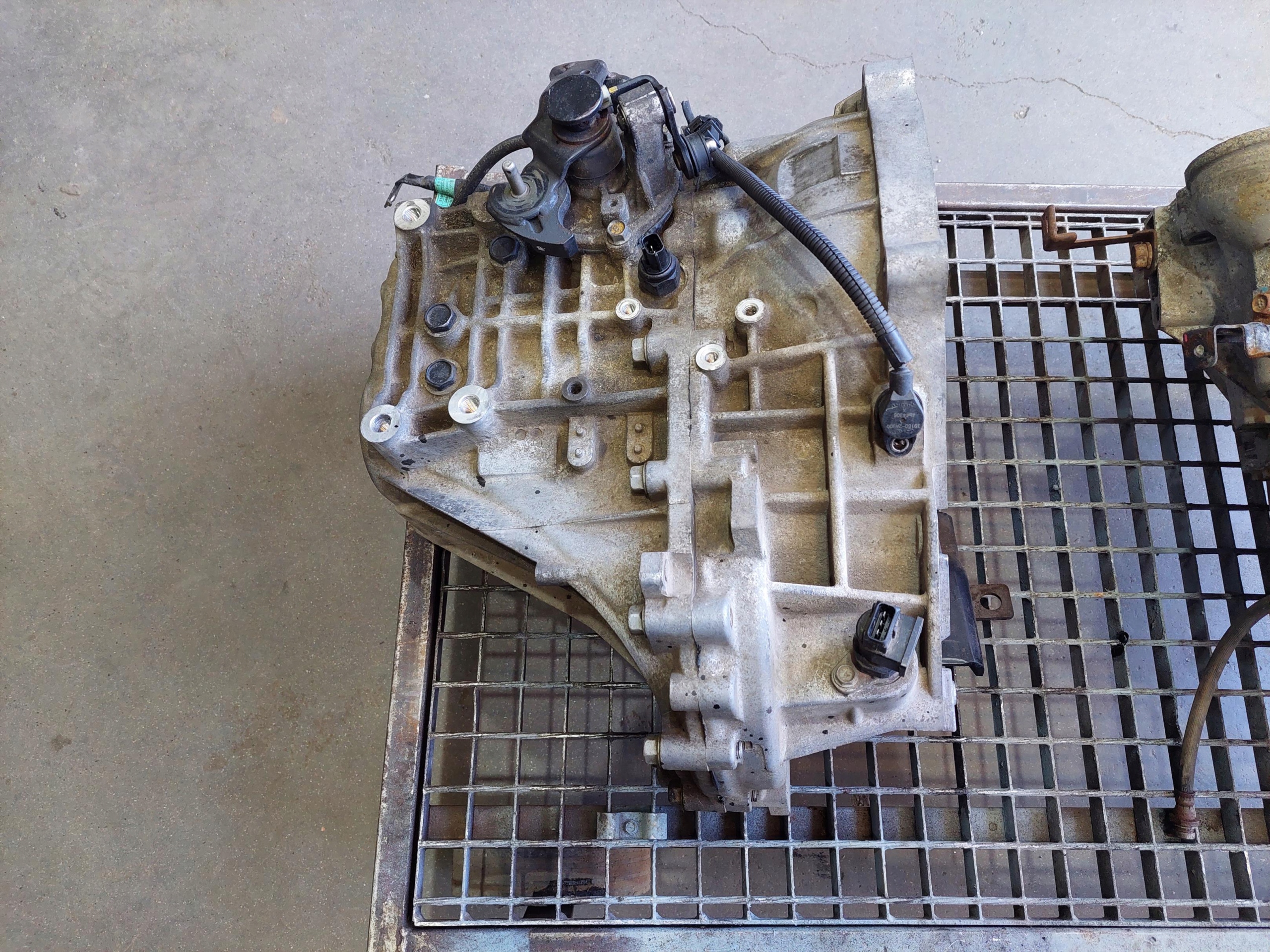 Getriebe MANUAL WEW6 KIA CARENS IV 1.7 D CRDI