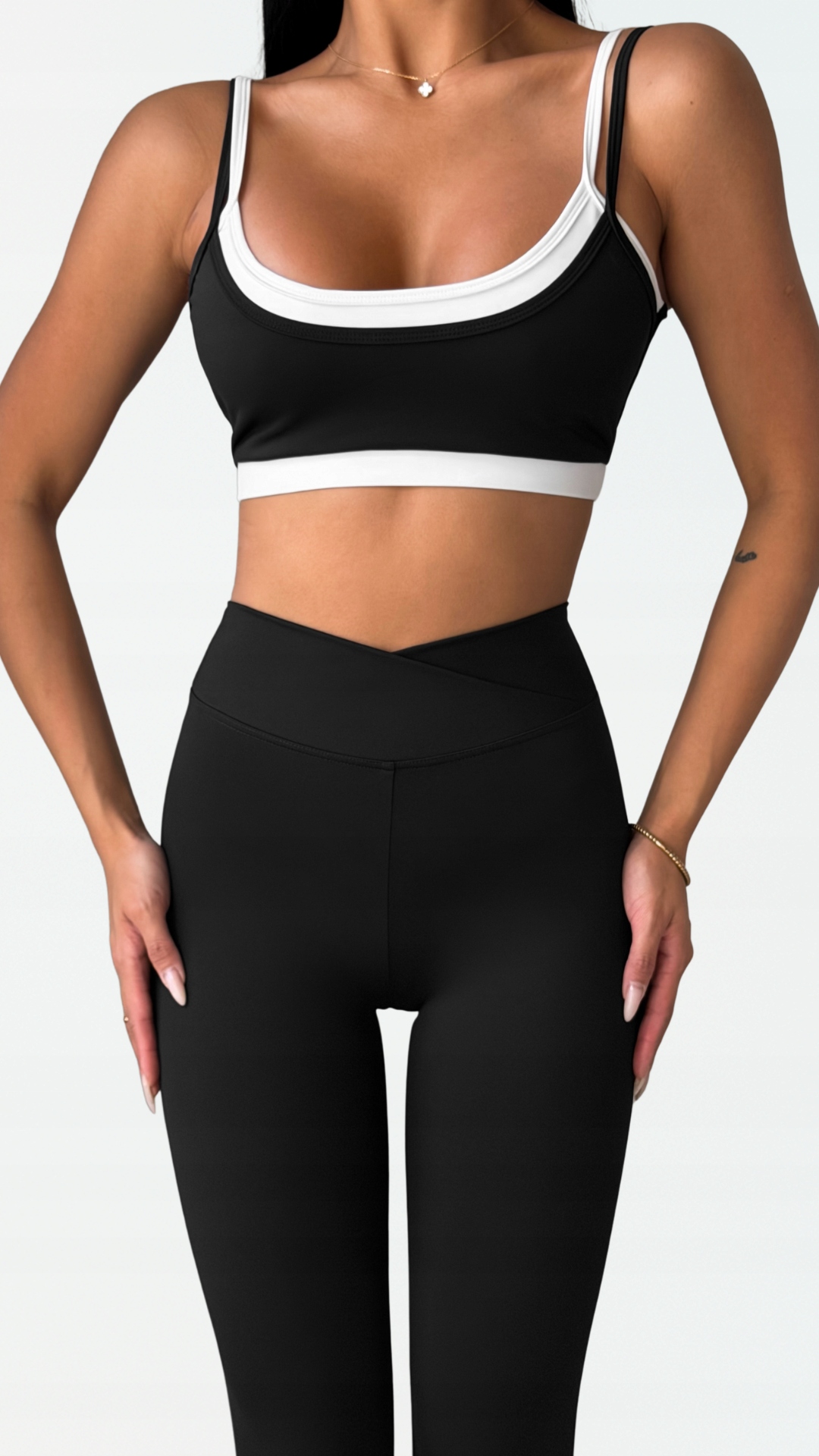 Sportovní komplet dámský top a fitness legíny s vysokým pasem V M