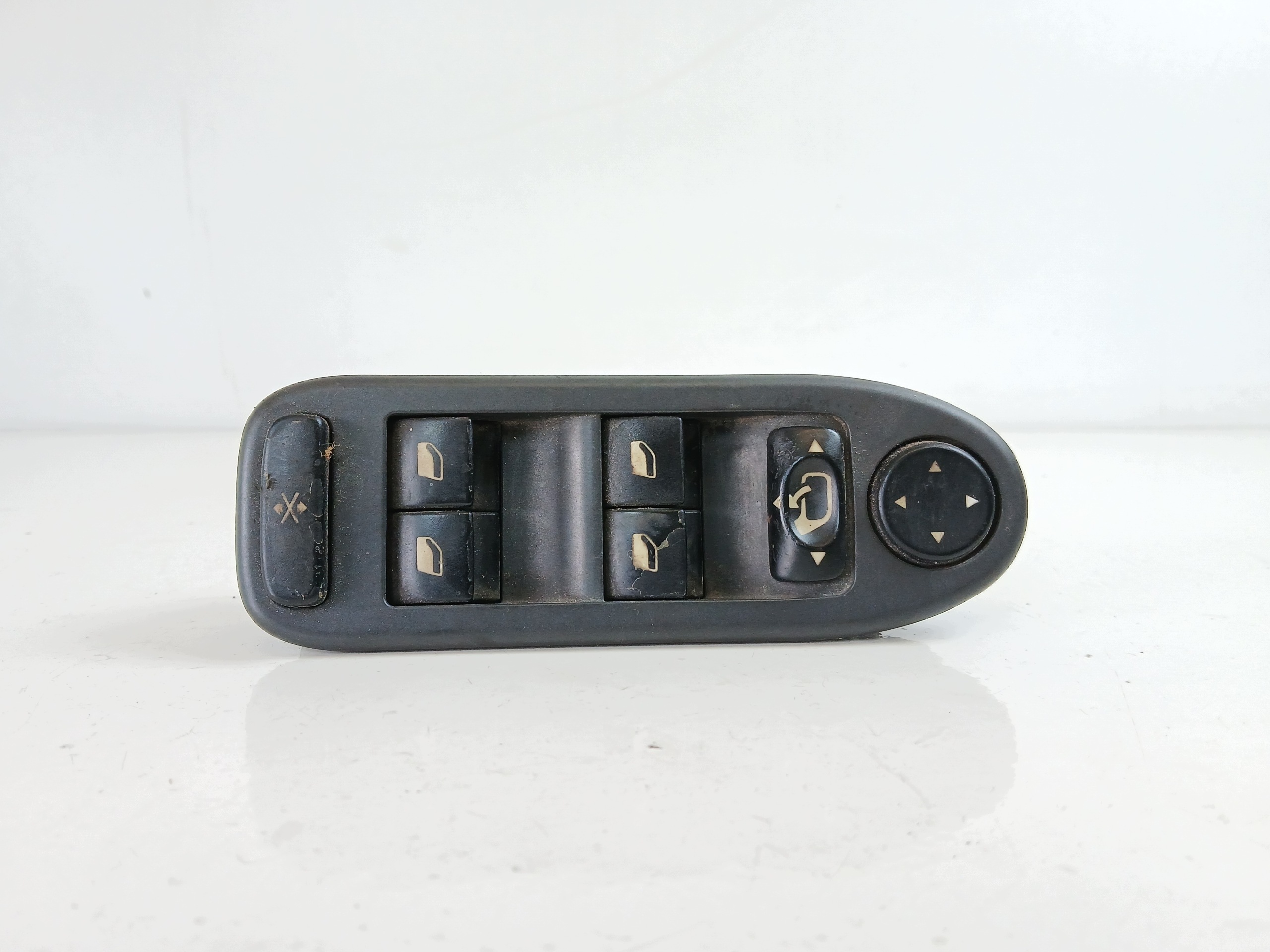 PEUGEOT 307 PANEL okna levý předek 96332289ZF