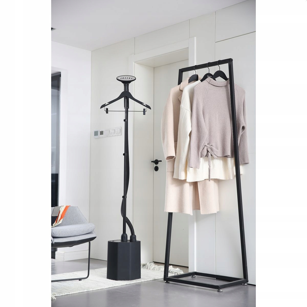 SteamOne EUHG100B steamer parownica do ubrań 1800W Model EUHG100B