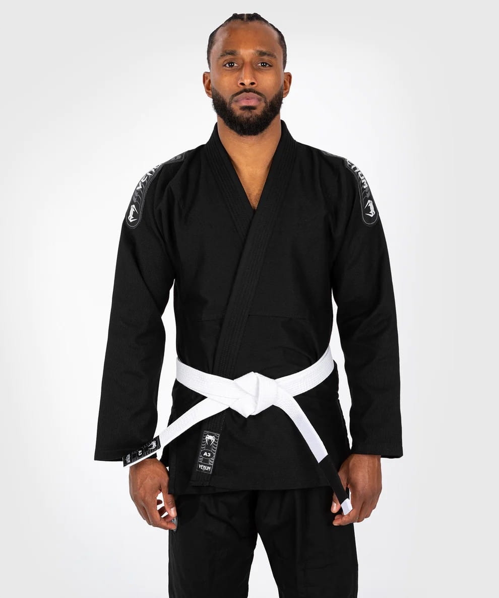 Kimono Venum First bjj Czarne Biały Pas A2