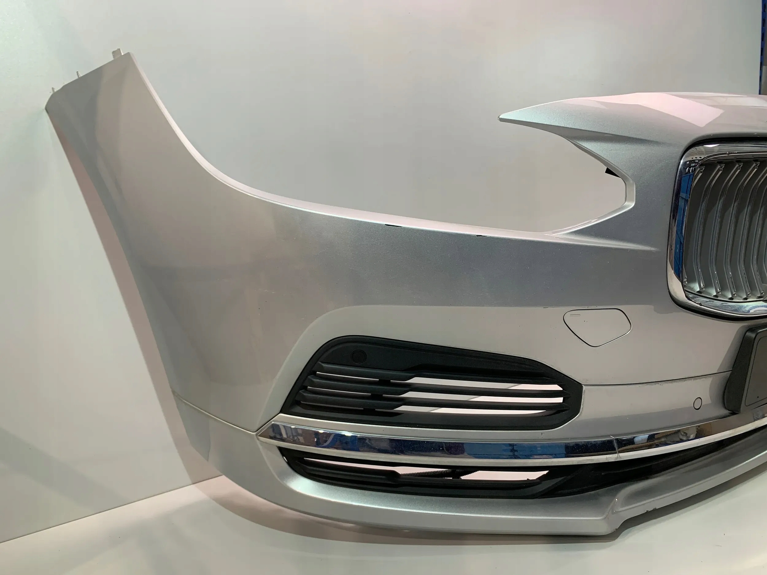 VOLVO S90 LIFT ZDERZAK PRZÓD PRZEDNI KOMPLETNY Producent części Volvo OE