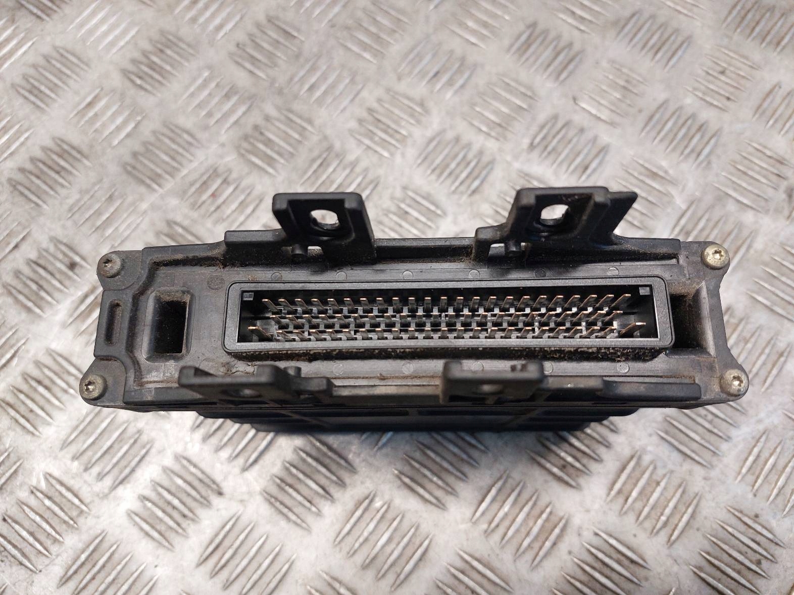 computer control unit gearboxes AUDI A3 8L 1.8 20V 01M927733ER