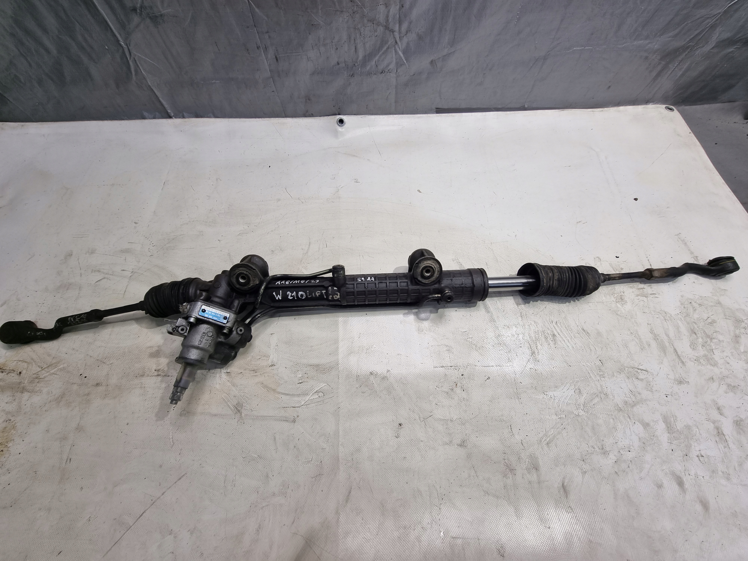 control drag rod servo steering OE A2104602884 MERCEDES E KLASA W210