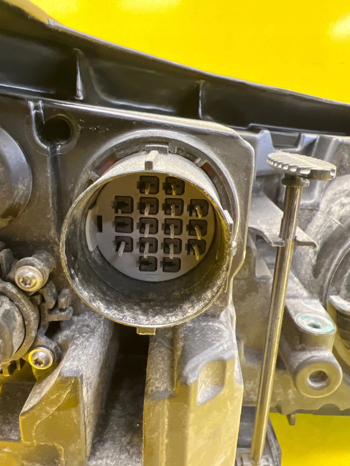 feu gauche Range Rover Evoque BJ32-13W030-EE Bi-Xenon