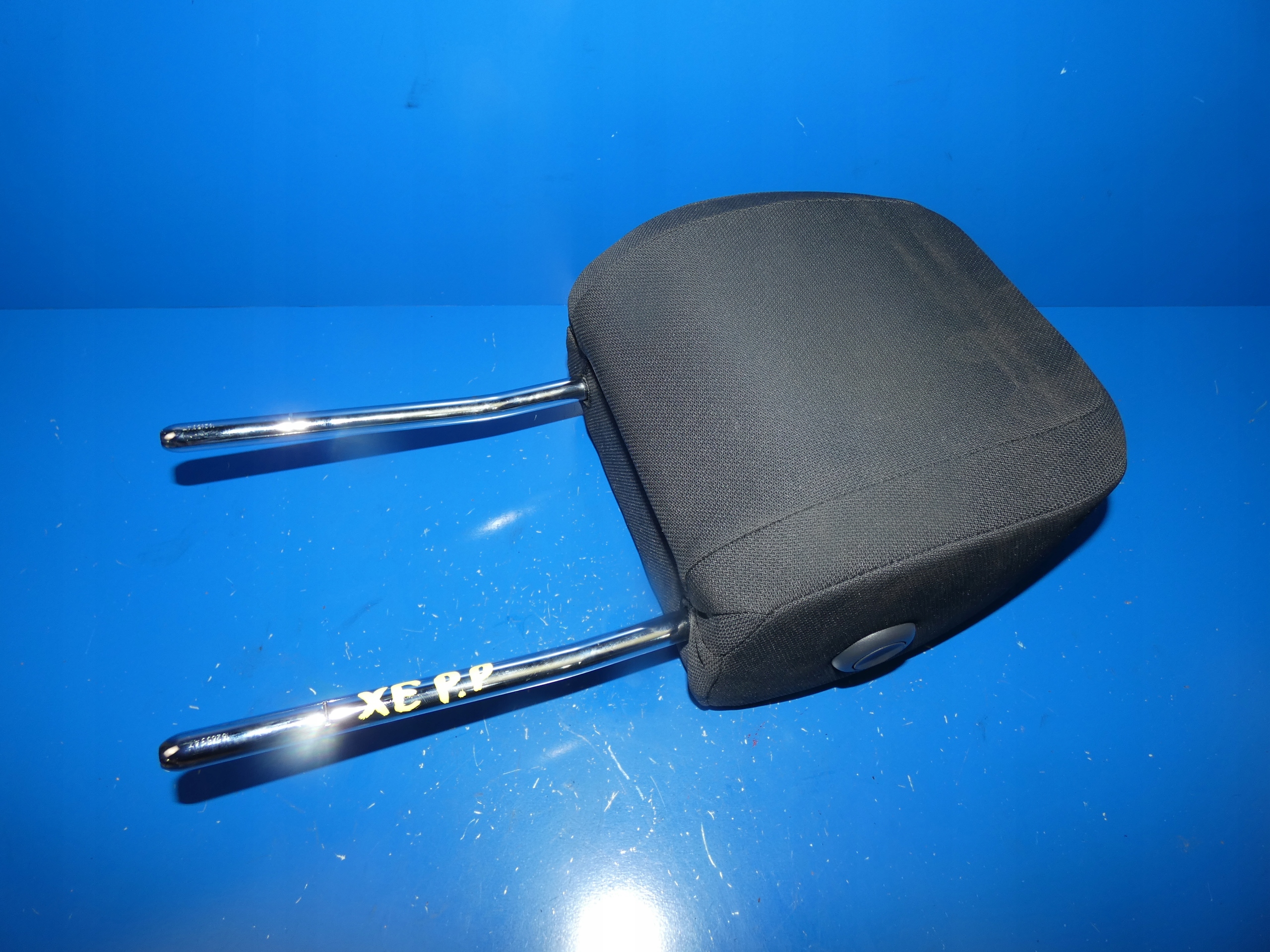 JAGUAR XE X760 rest seat front