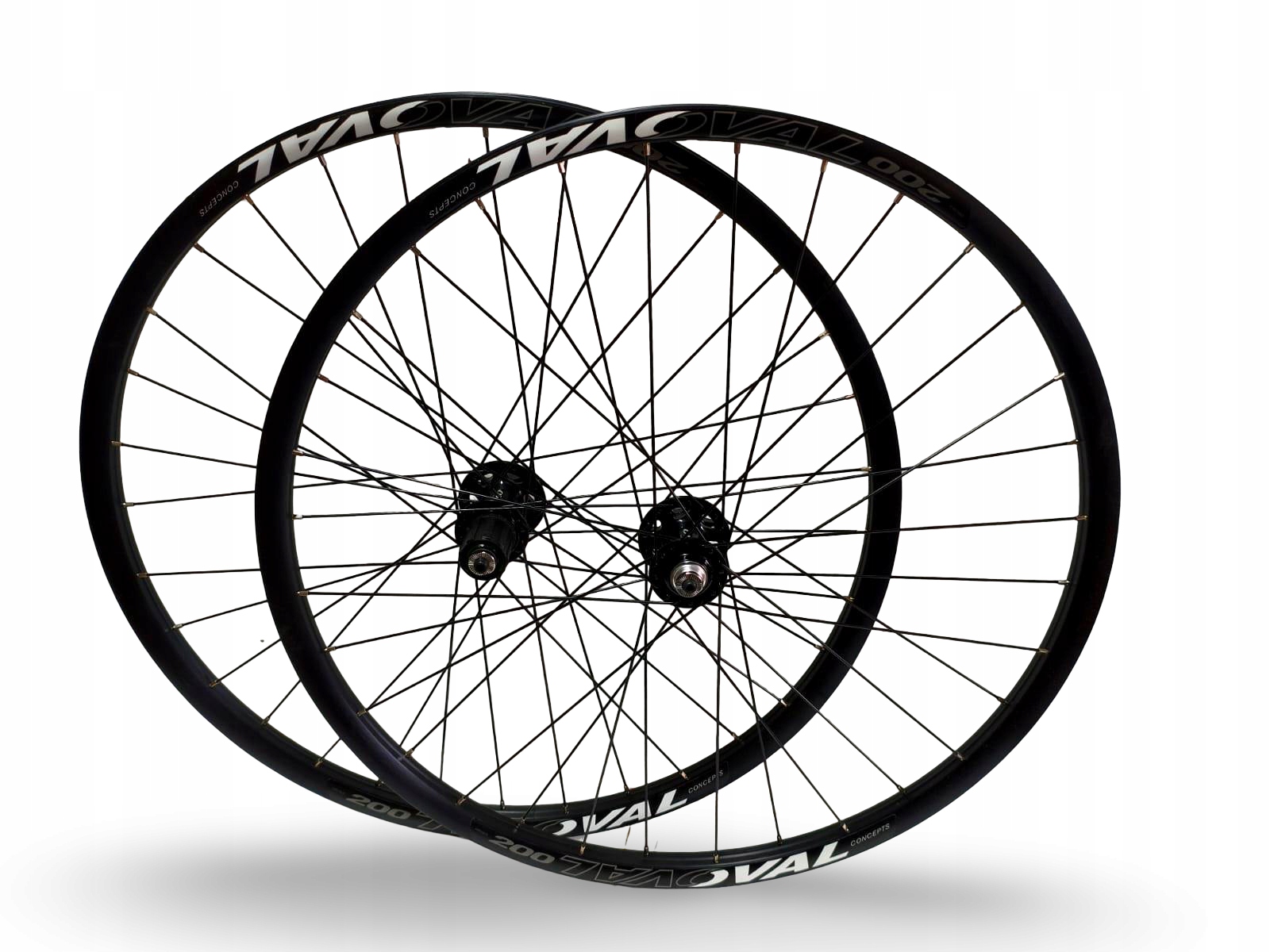 Komplet Kół Rowerowych Oval 200 27,5 Etrto 584-21 Tarcza 6-ŚRUB Oś Qr 9MM