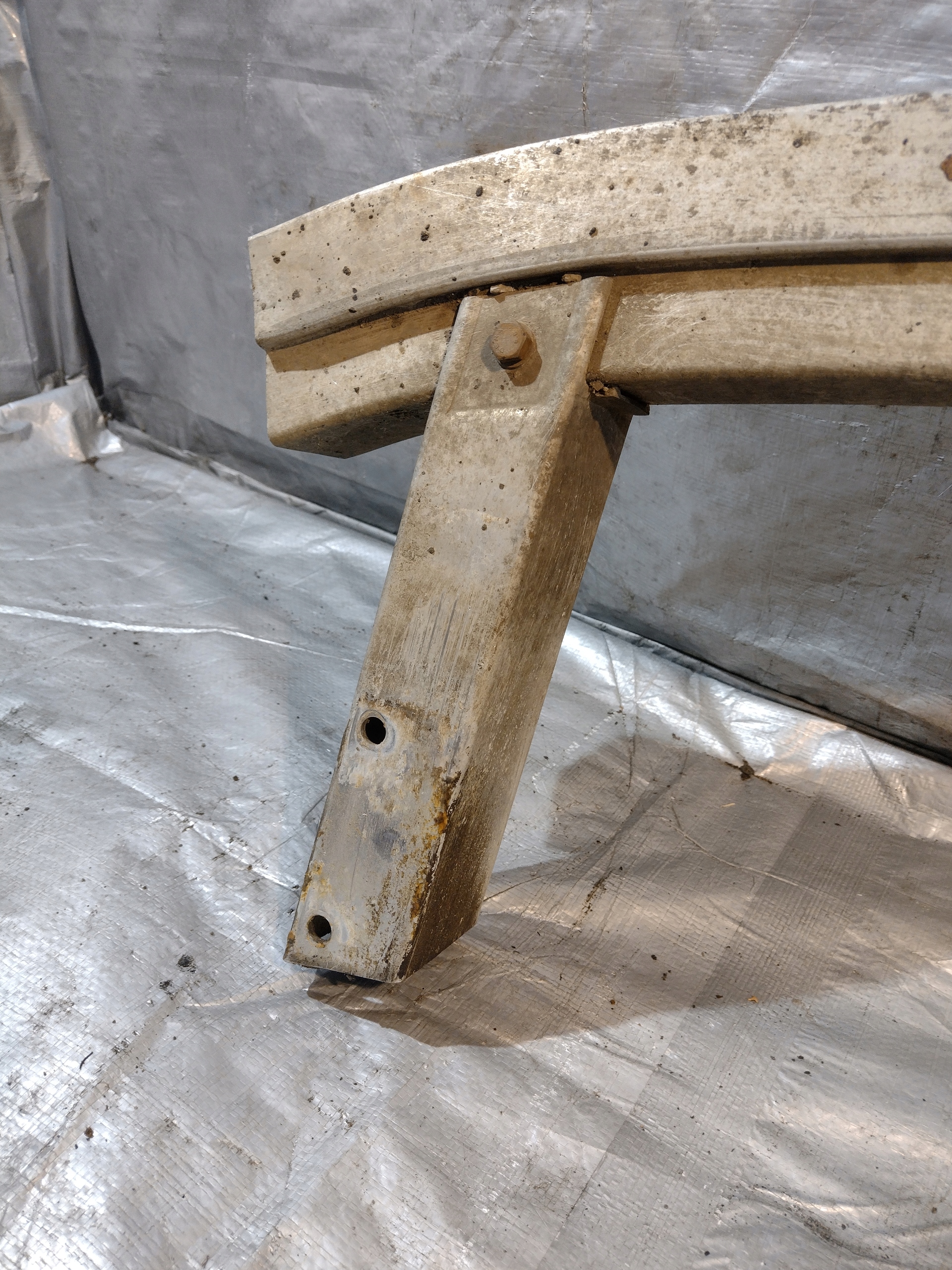 bumper support rear part Audi A6 C6 sedan