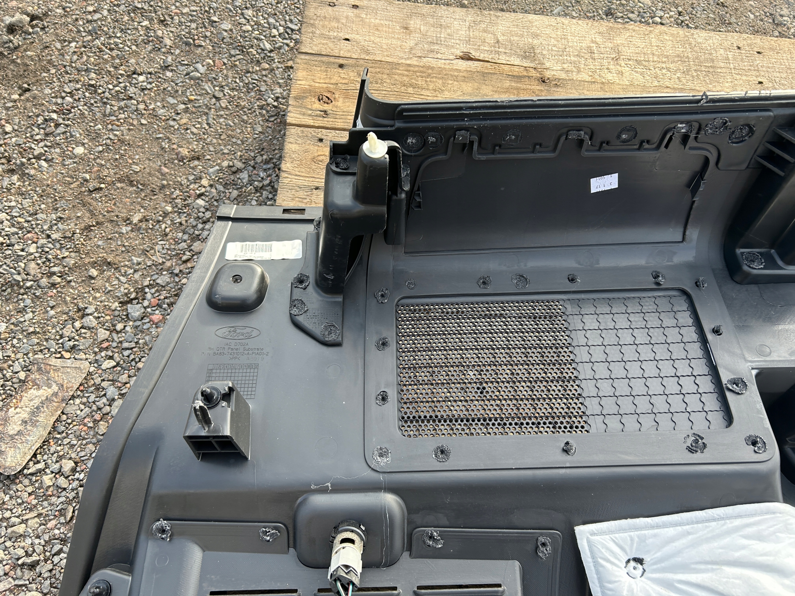 side upholstery side boot right right Ford Flex 2013