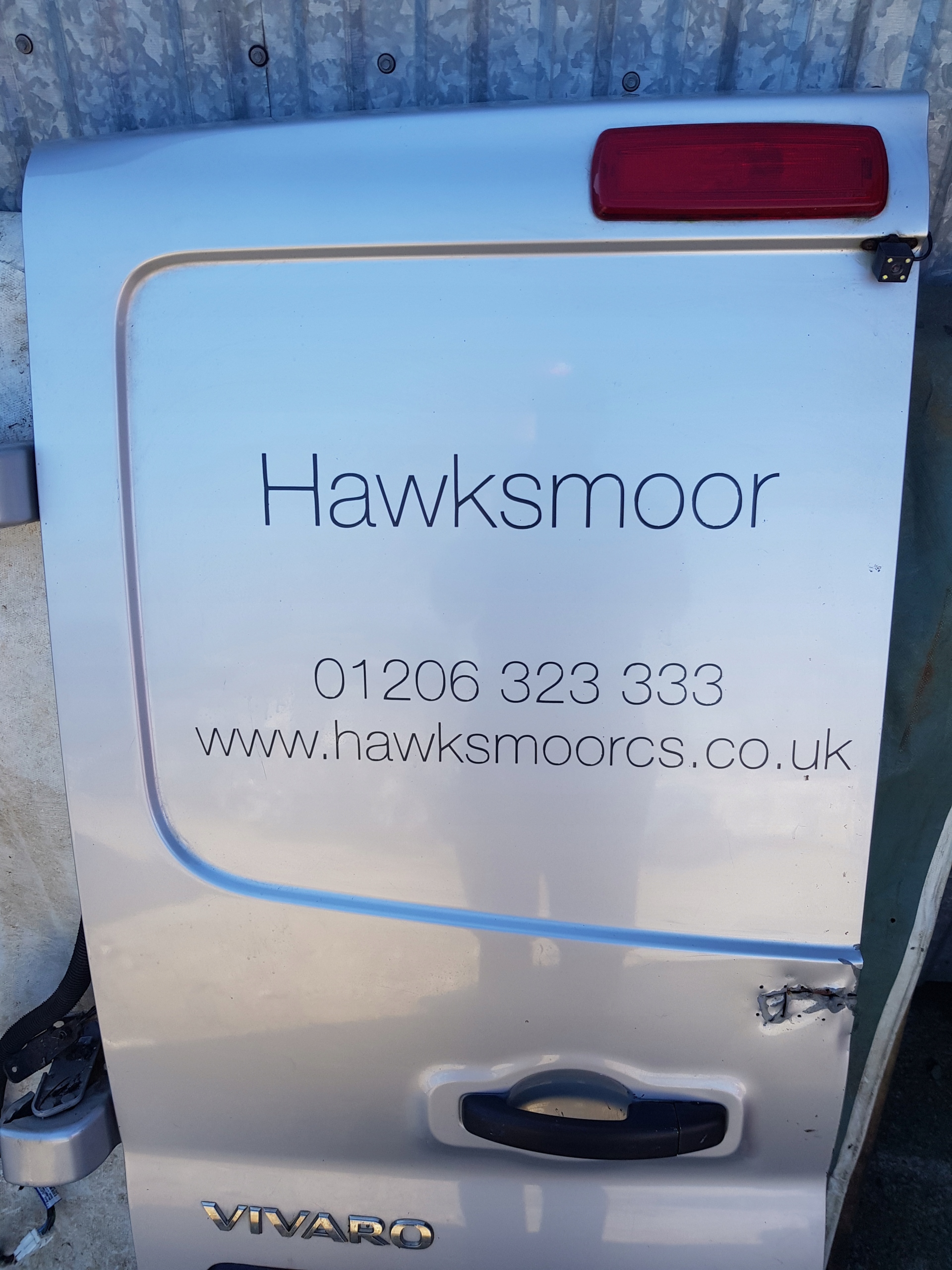 TRAFIC III VIVARO B door rear part rear. left silver complete