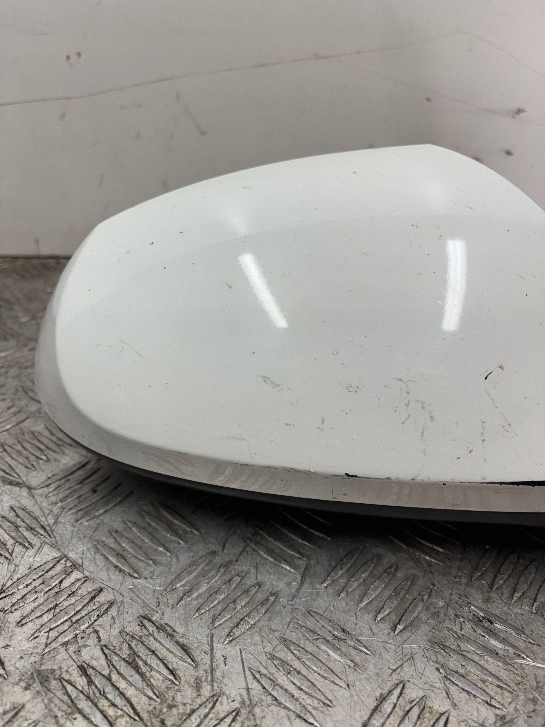 mirror right electrics HYUNDAI I10 II 5 PIN 87627B9010