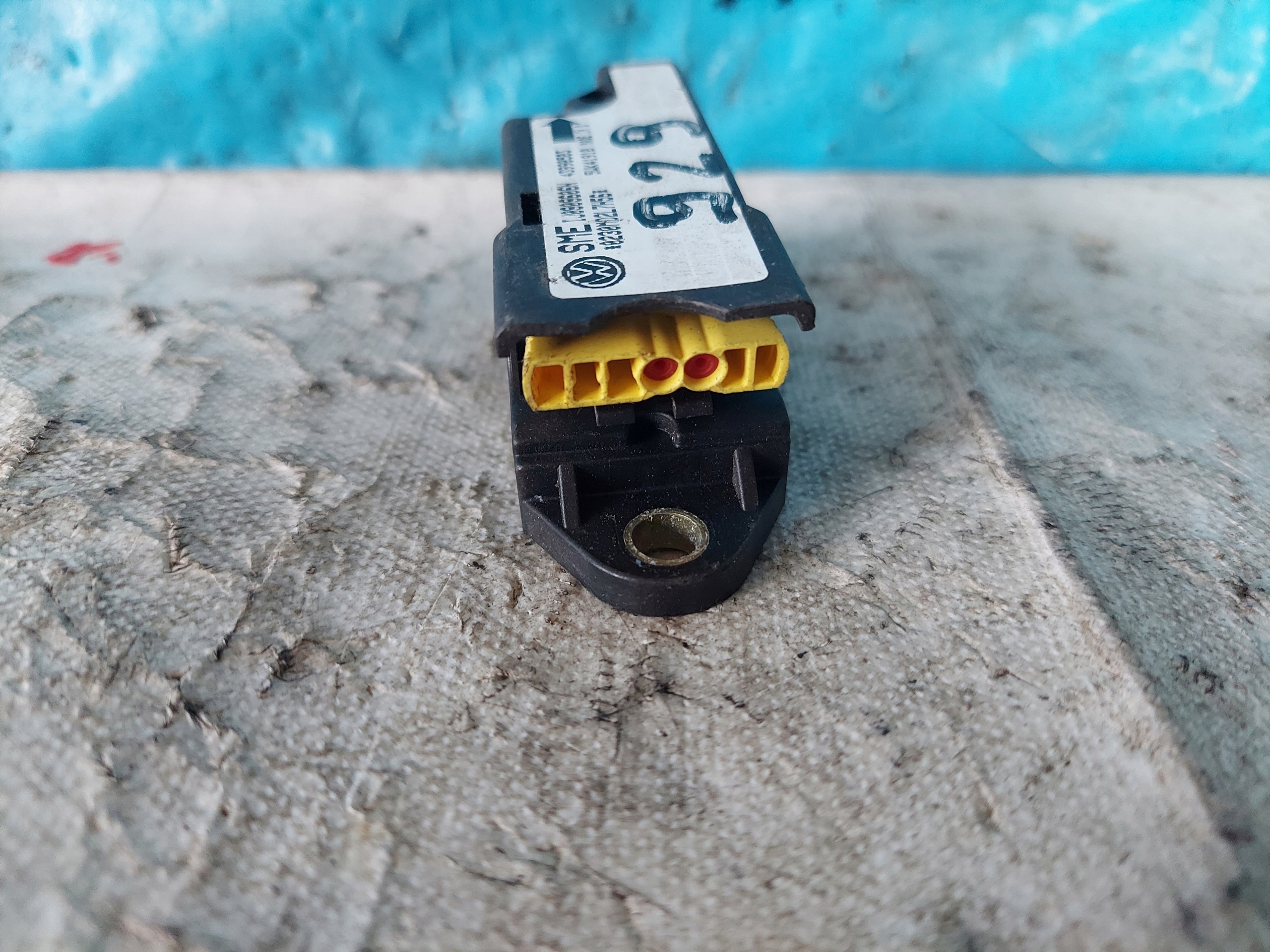 PASSAT B5 5WK41910 crashsensor drucksensor BOCZNEGO