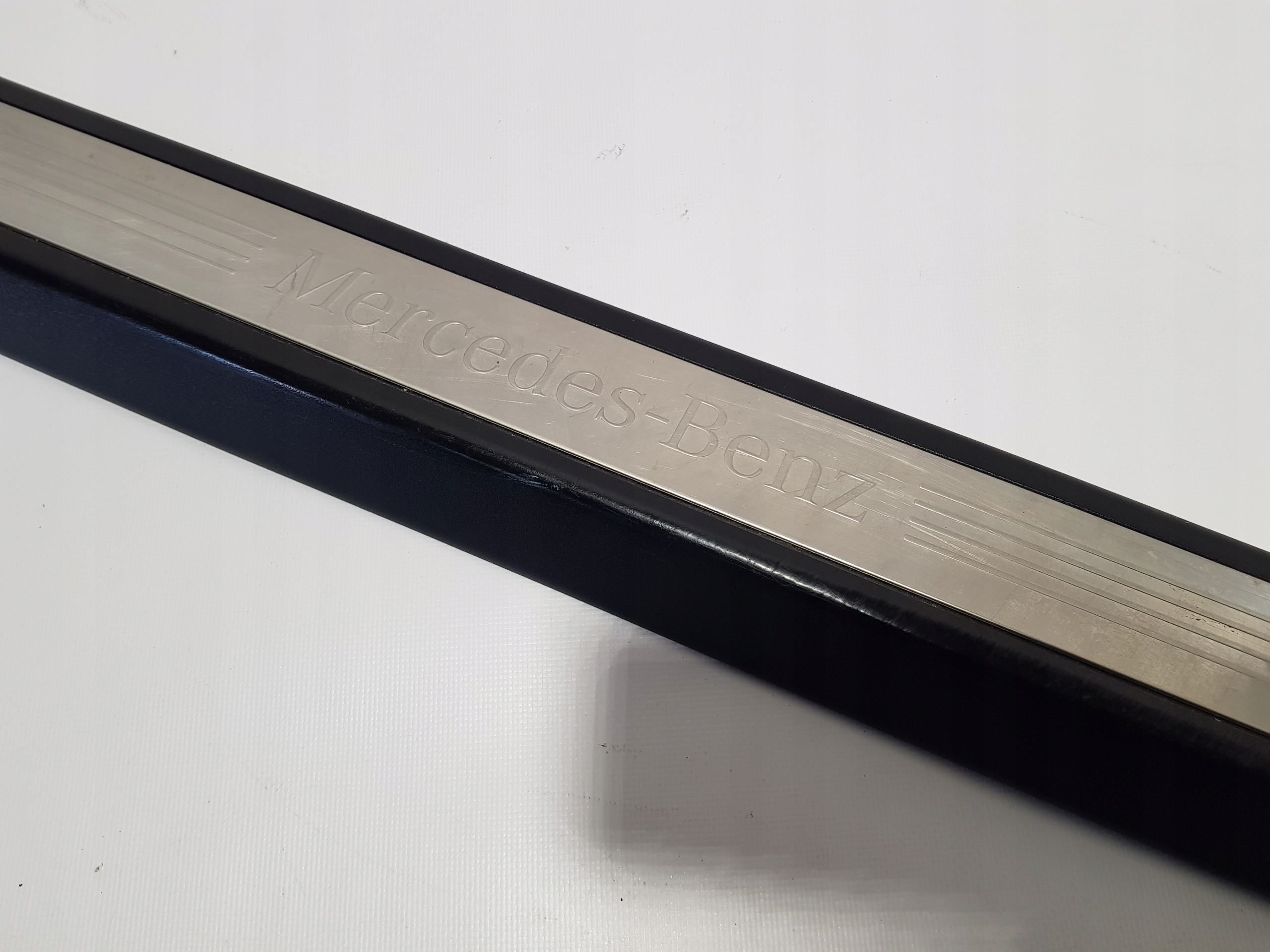 MERCEDES W207 left moulding threshold 2076800074