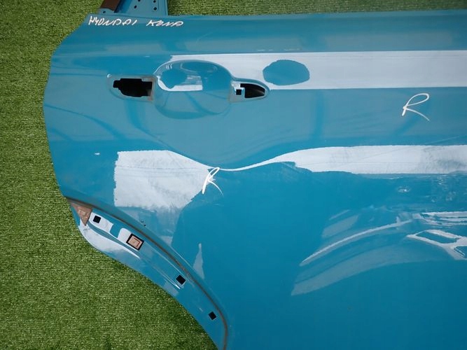 HYUNDAI KONA 17- door right rear. rear part