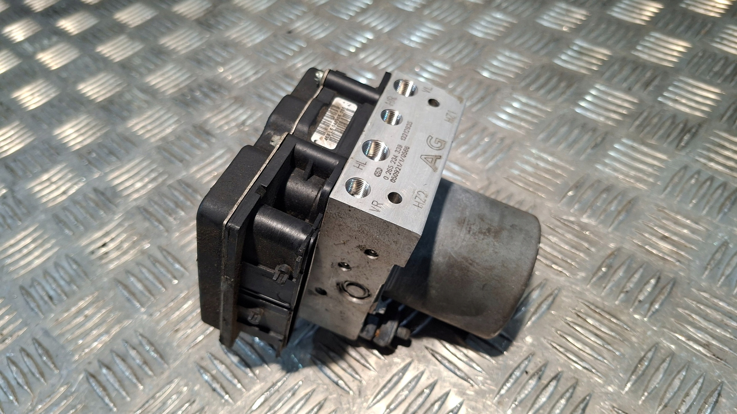 pump ABS OPEL TIGRA II 1.4