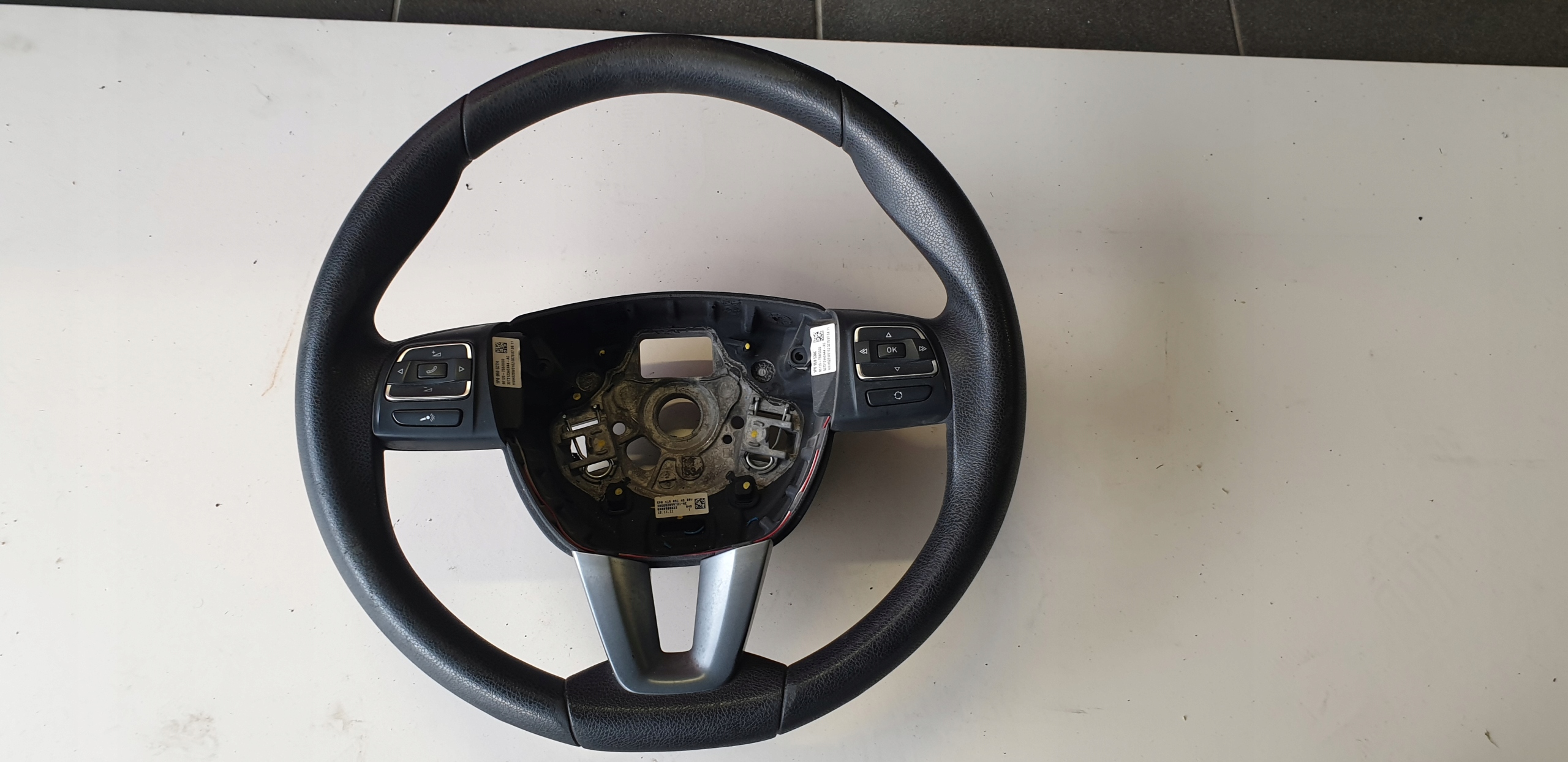 lenkrad SEAT LEON II 2009- 5P0419091AS