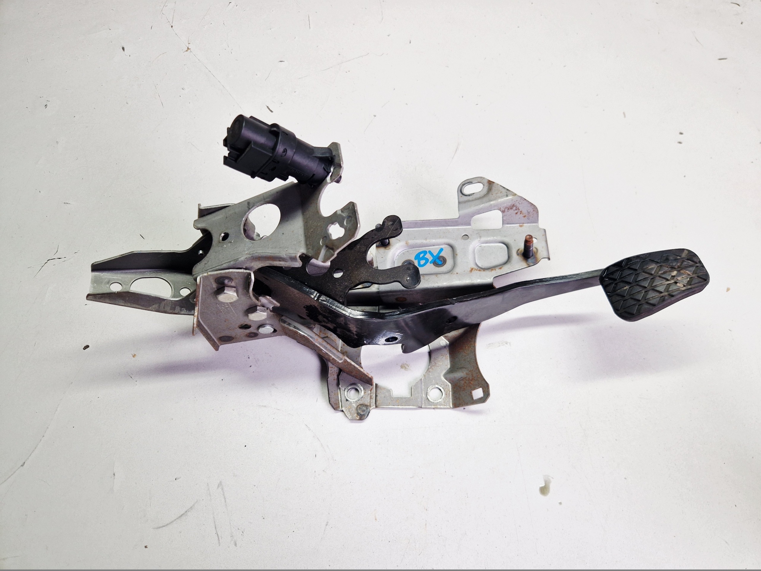 PEDAL Bremse FORD B-MAX 1.6 TDCI MANUAL