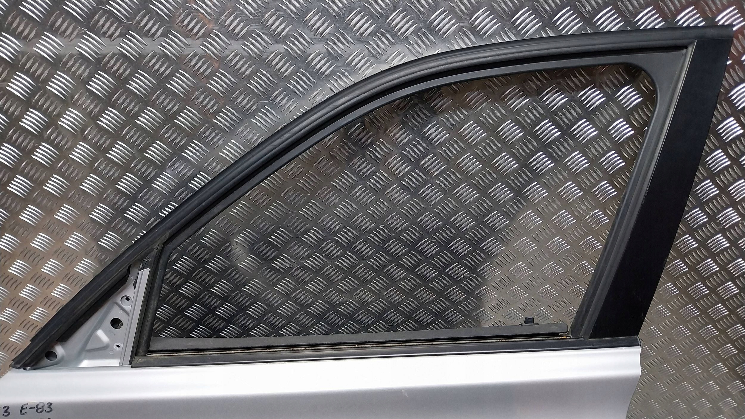 Tür vorne links BMW X3 E83 03