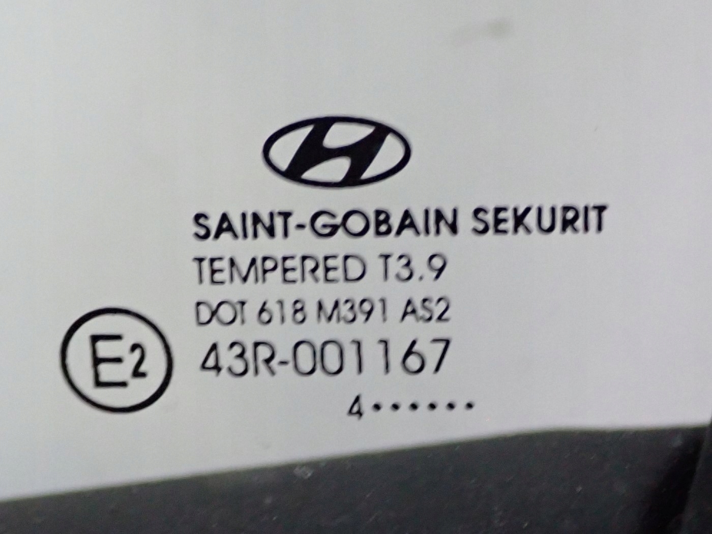 DRZWI LEWY PRZÓD KOMPLETNE EUROPA ORYGINAŁ HYUNDAI I30 II HTB 14R Producent części Hyundai OE