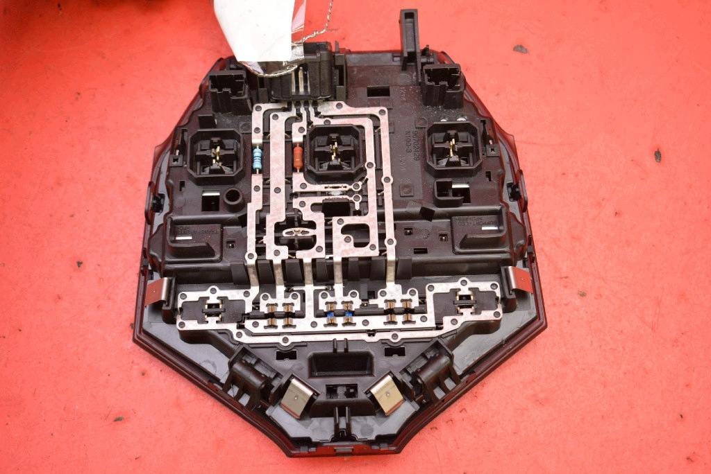 feu lumière interne avant 96702429XT CITROEN DS5 12-15