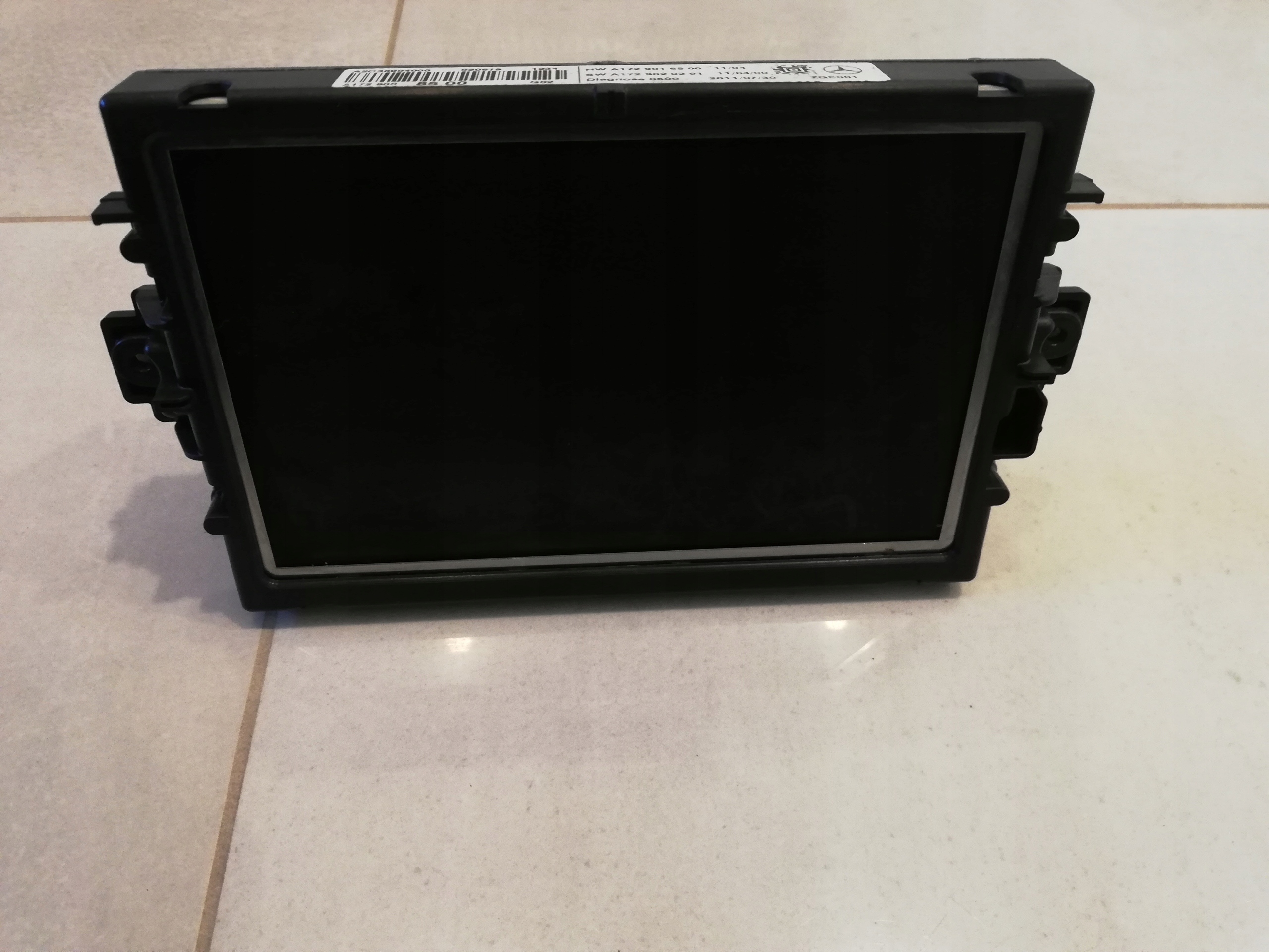 A2c36904000 - Экран дисплея MERCEDES C-Class W204 ML W166