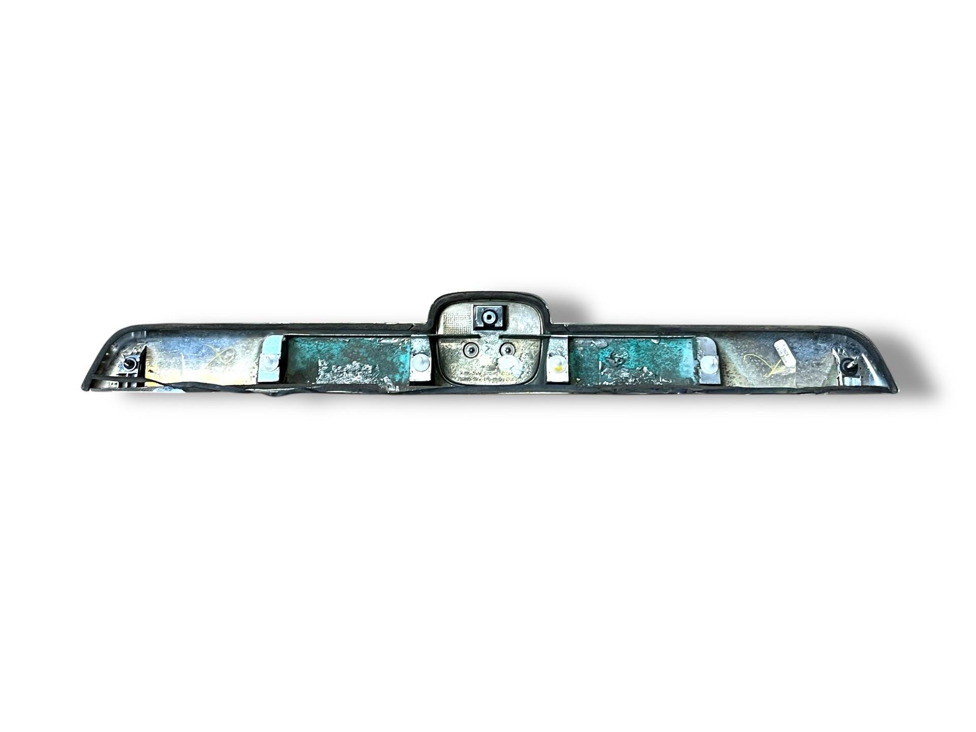 moulding bonnet Honda CR-V 3 RE6 2008 74890-SWE-E010-M1