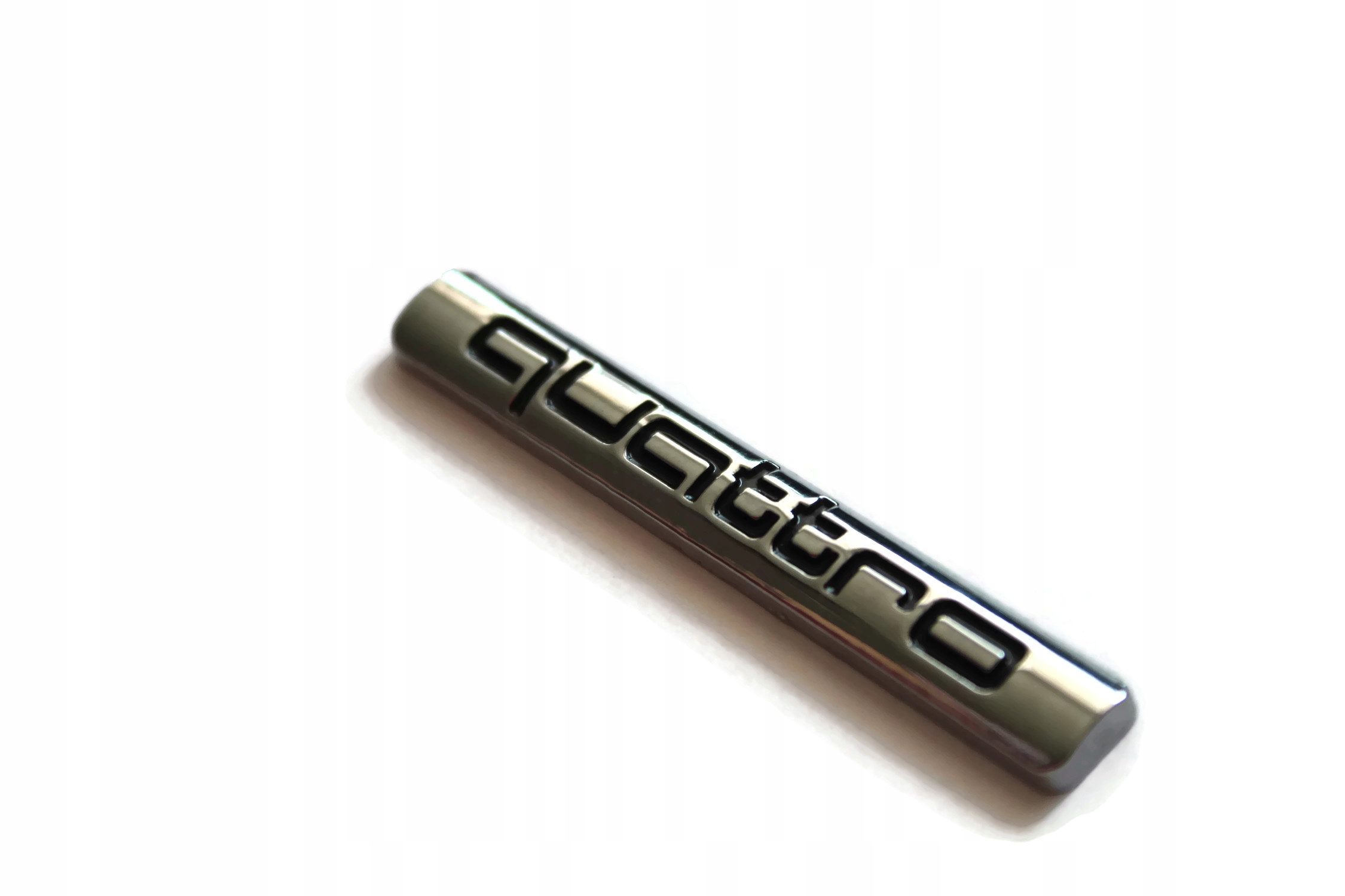 EMBLEMAT ZNACZEK AUDI QUATTRO