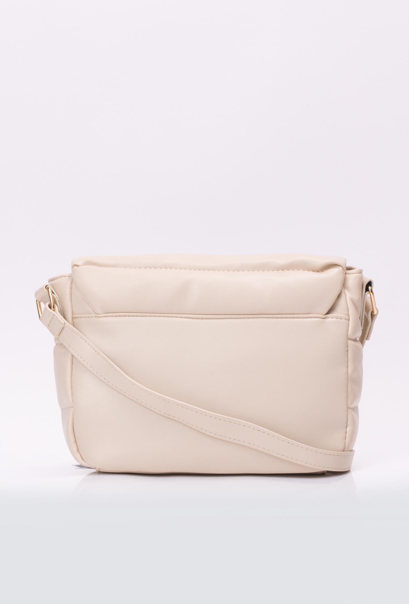 PIKOWANA TOREBKA LISTONOSZKA BIAŁA MONNARI Model MONNARI Nowość 2022 BAG2560-000