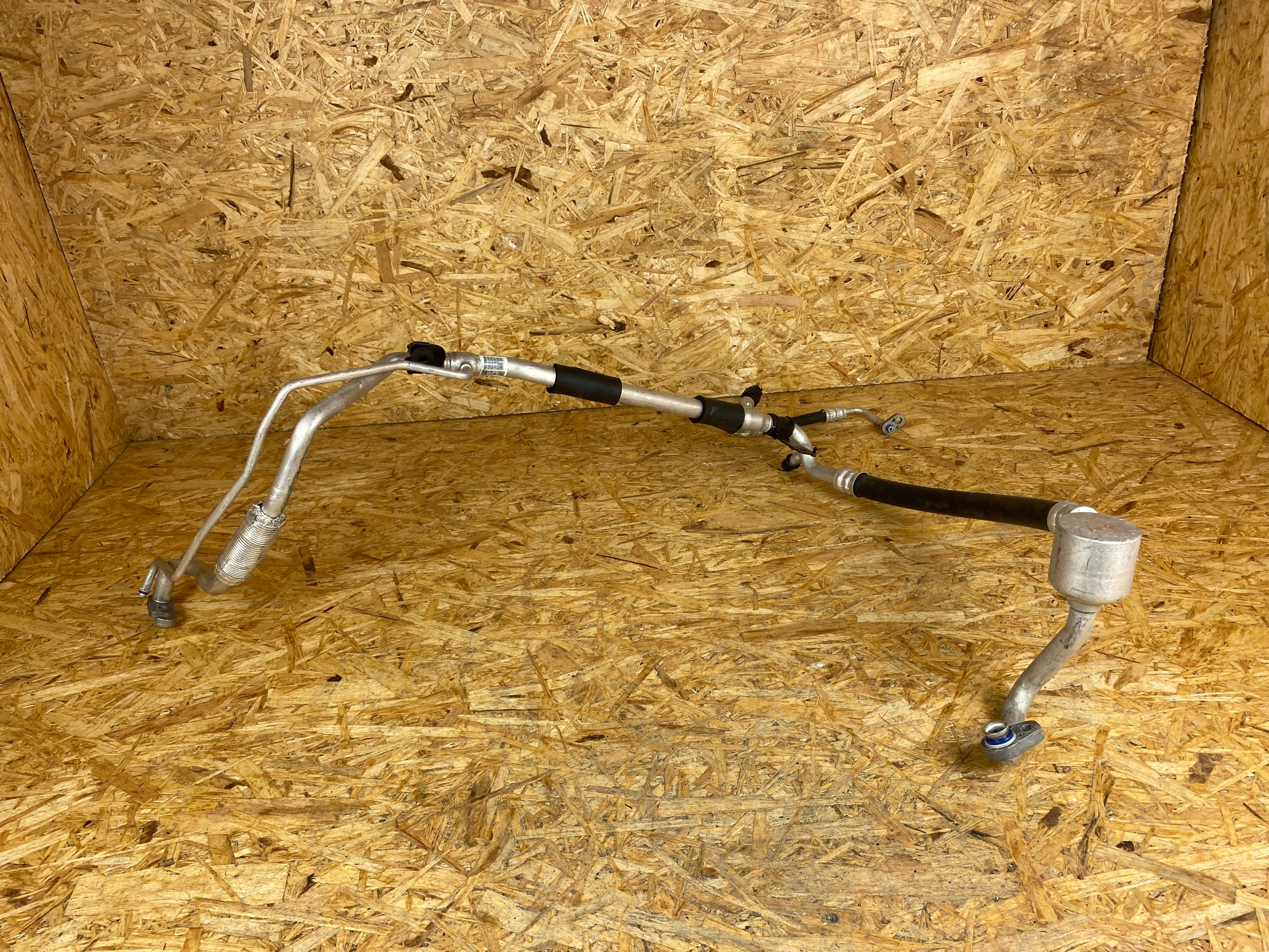 ШЛАНГ КОНДИЦИОНЕРА HYUNDAI KONA 1.0 T-GDI 17-