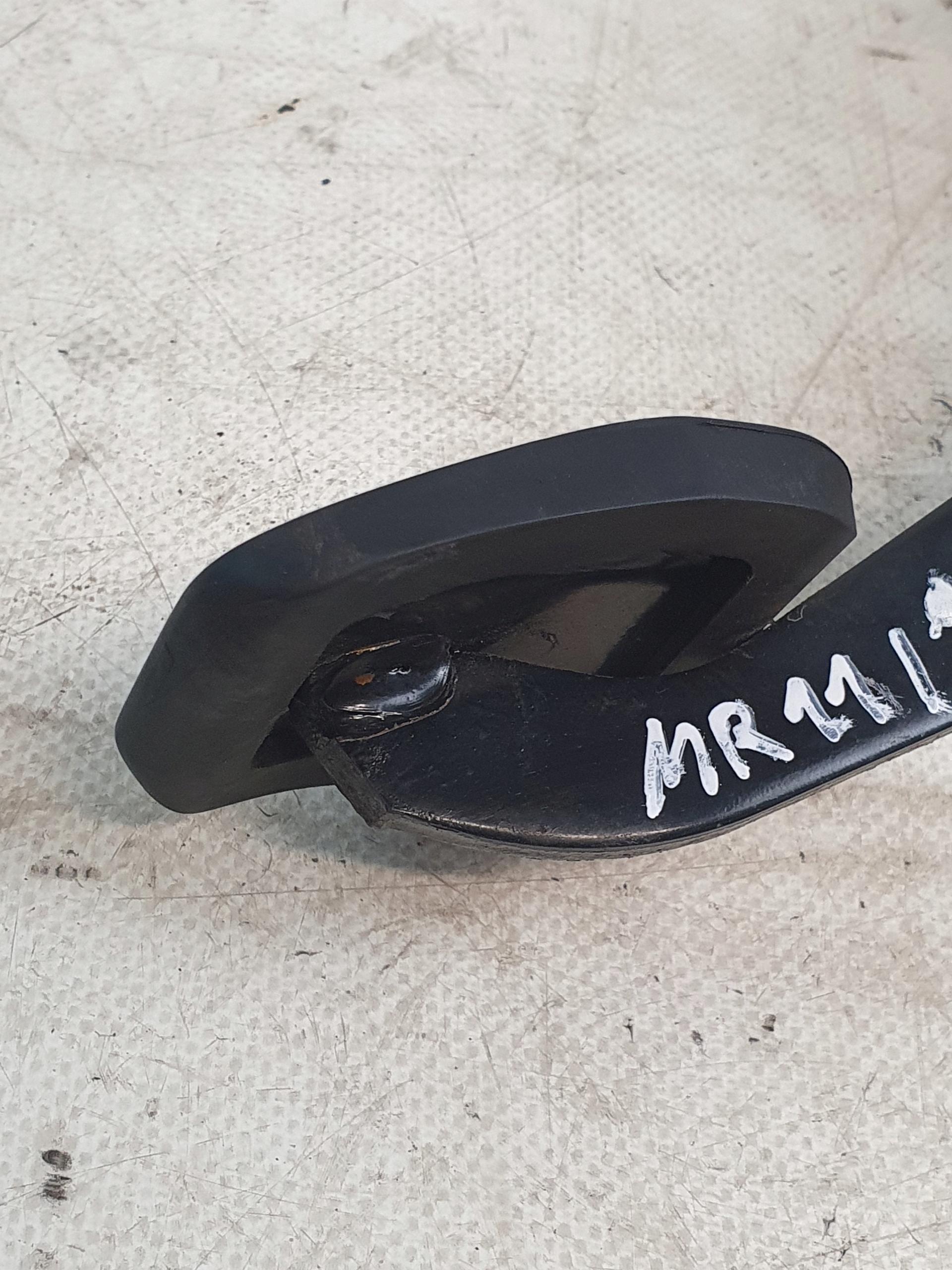 PEDAL freno MAZDA 6 e GG 02-05r.