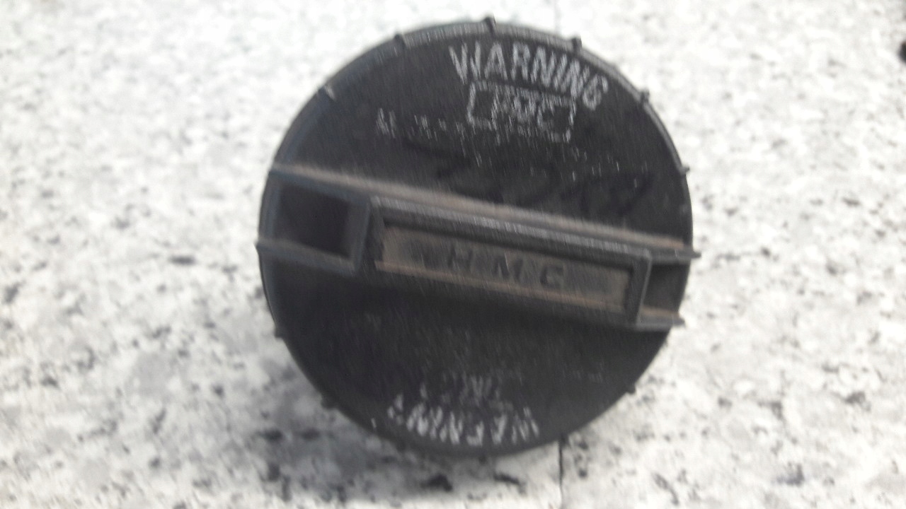 korek wlewu paliwa hyundai excel II