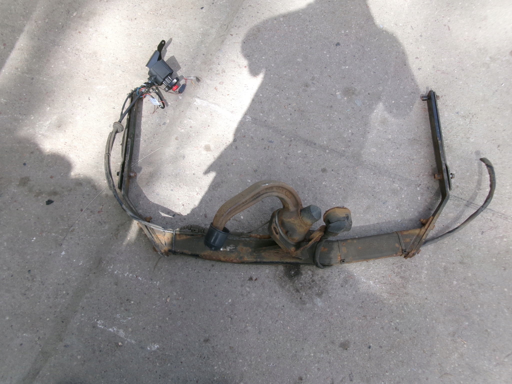 FORD C-MAX II MK2 HAK HOLOWNICZY