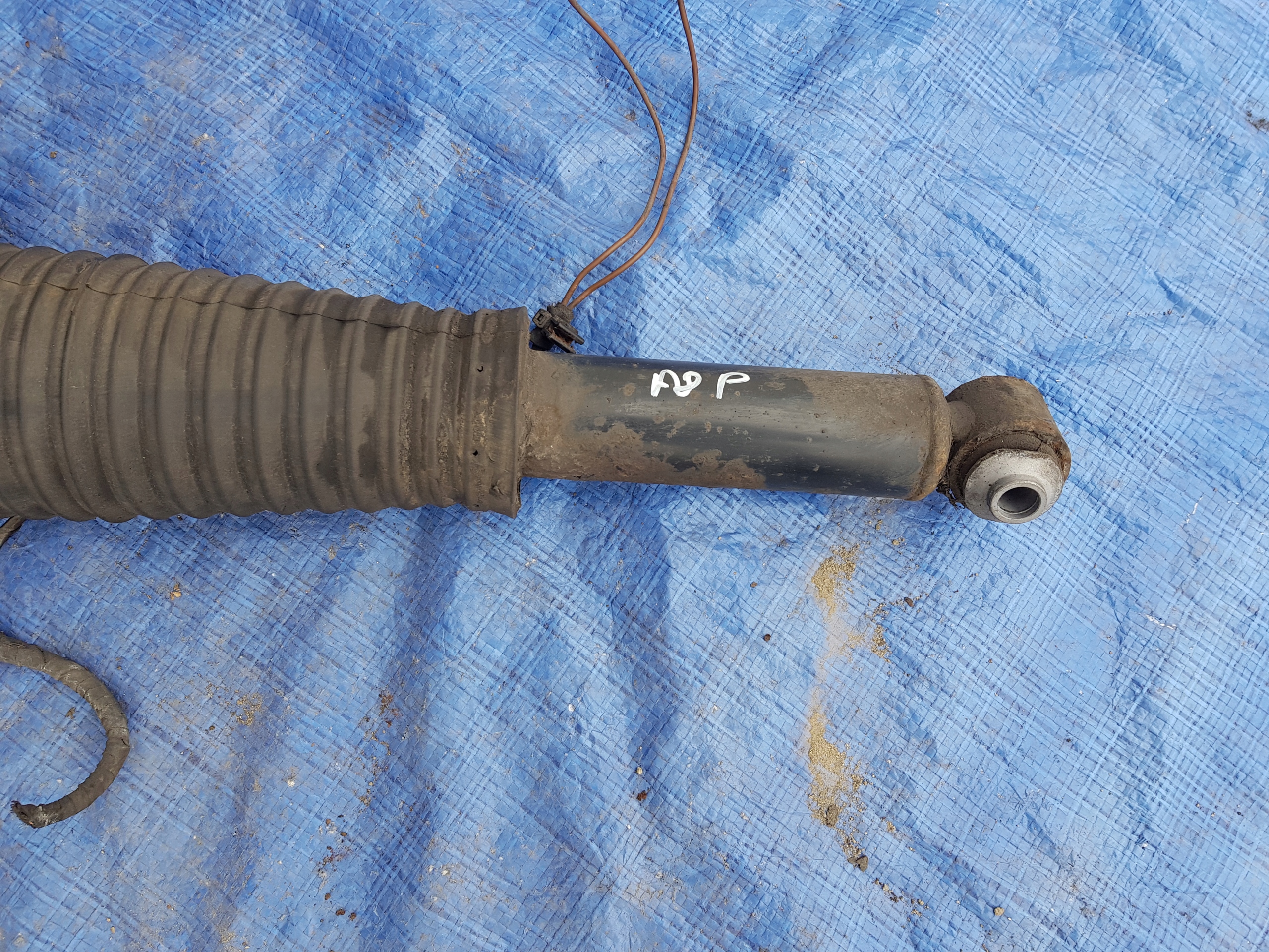 shock absorber right rear part AUDI A8 D4 4H 4H0616002M