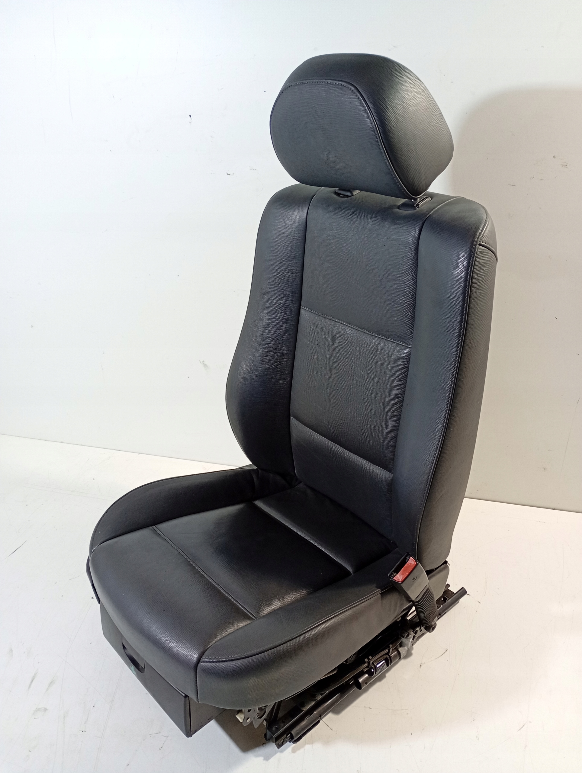 BMW 3 E46 01-05 KOMPLET Sitze Sitz rechts links podgrzewany Leder