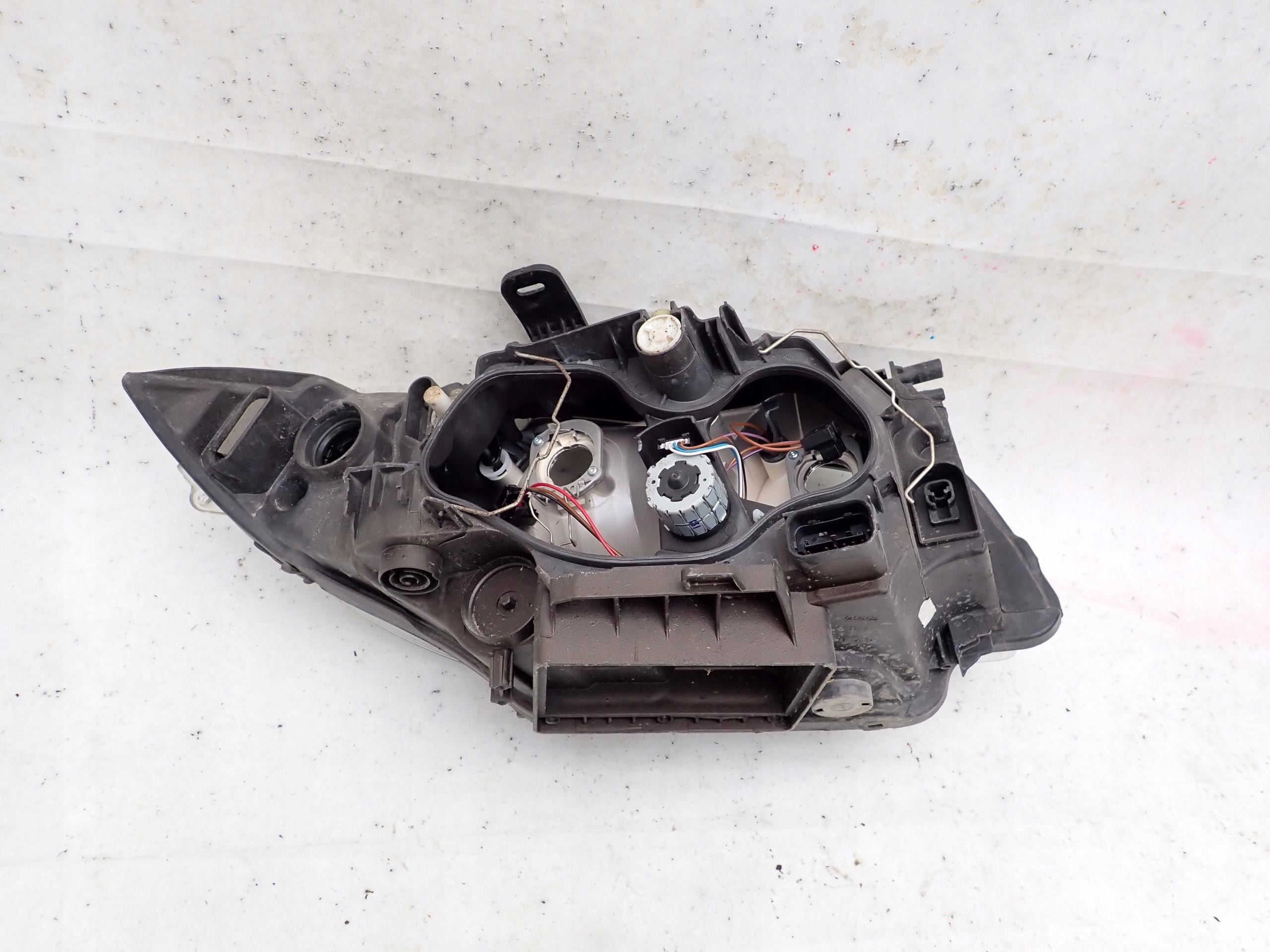 BMW 1 E82 E87 E88 Svetlo ľavá predok predná