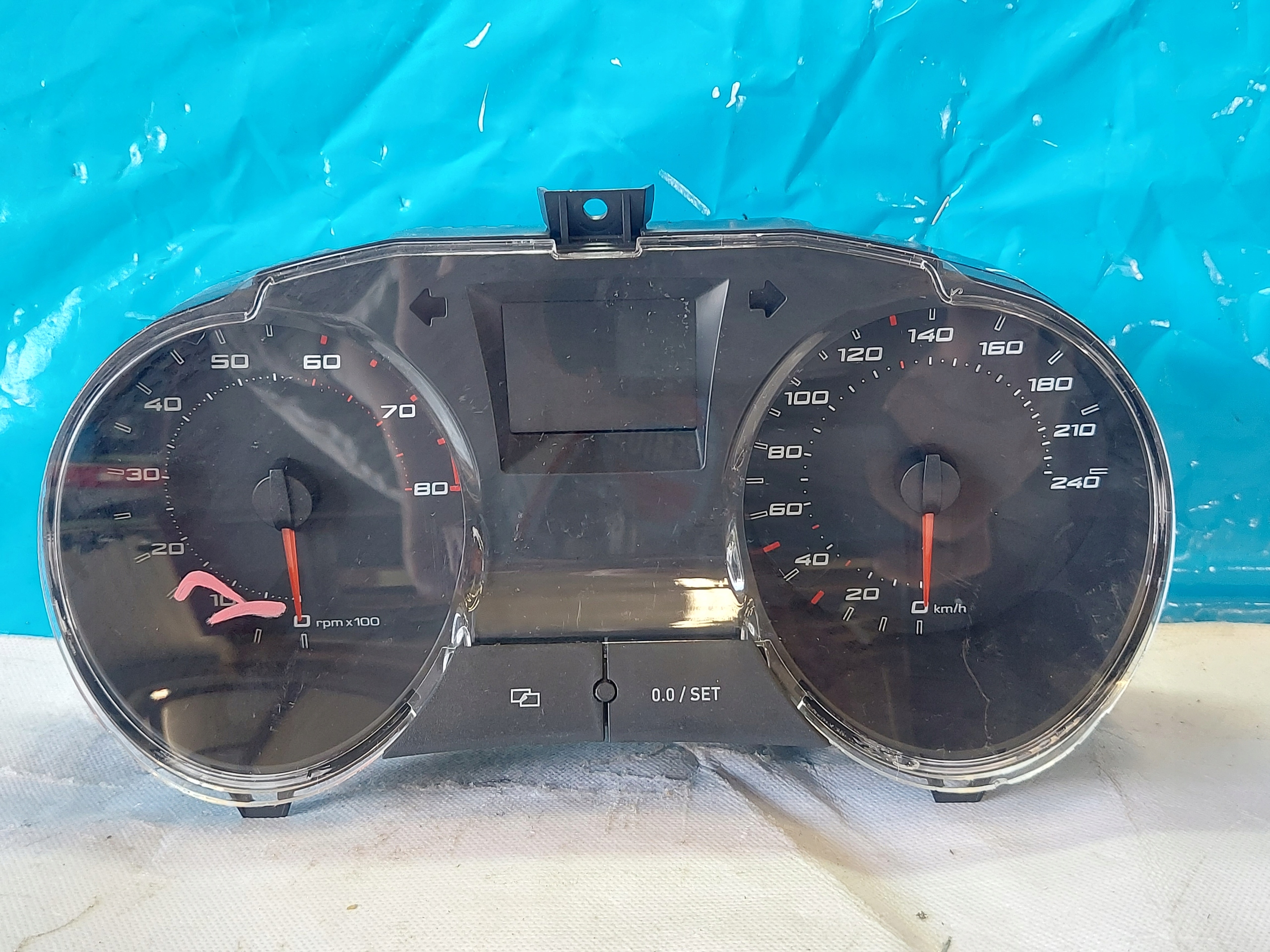 dials clock IBIZA IV 1.2 B 6J0920800K