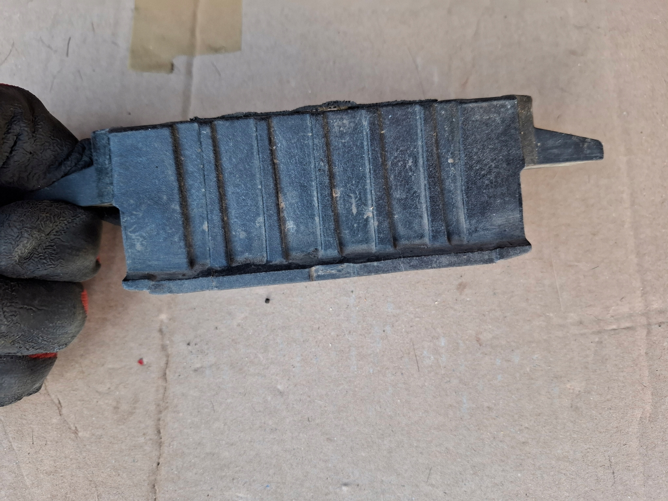 Porte Support plaque PODNOSNIKA BENTLEY CONTINENTAL 3SA802819B