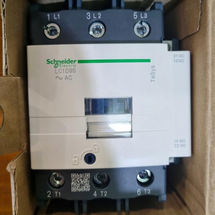 Stykač výkonu 95A 3P 24V Ac 1Z 1R LC1D95B7 Schneider