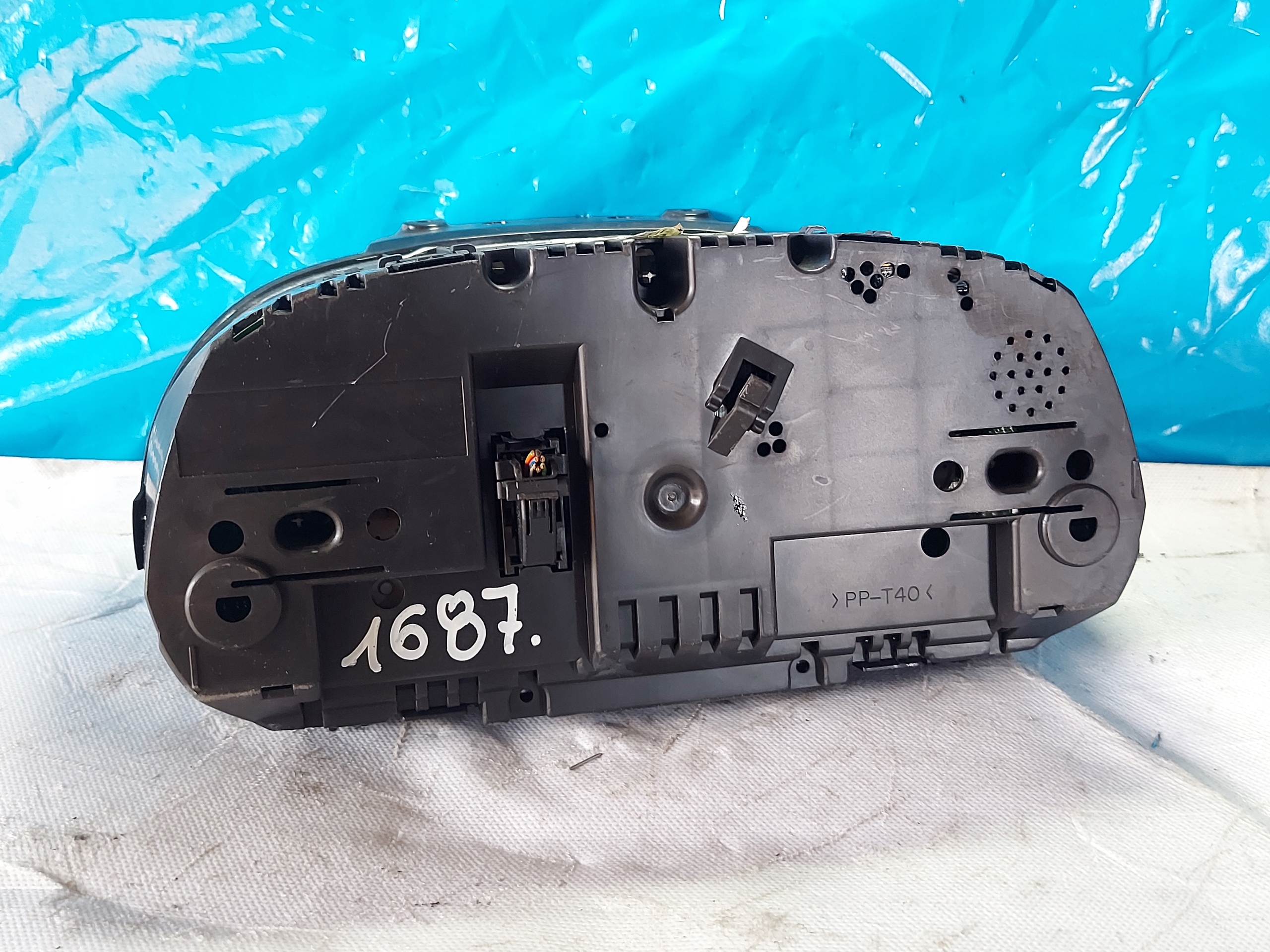 dials clock BMW 1 116i E87 102493246