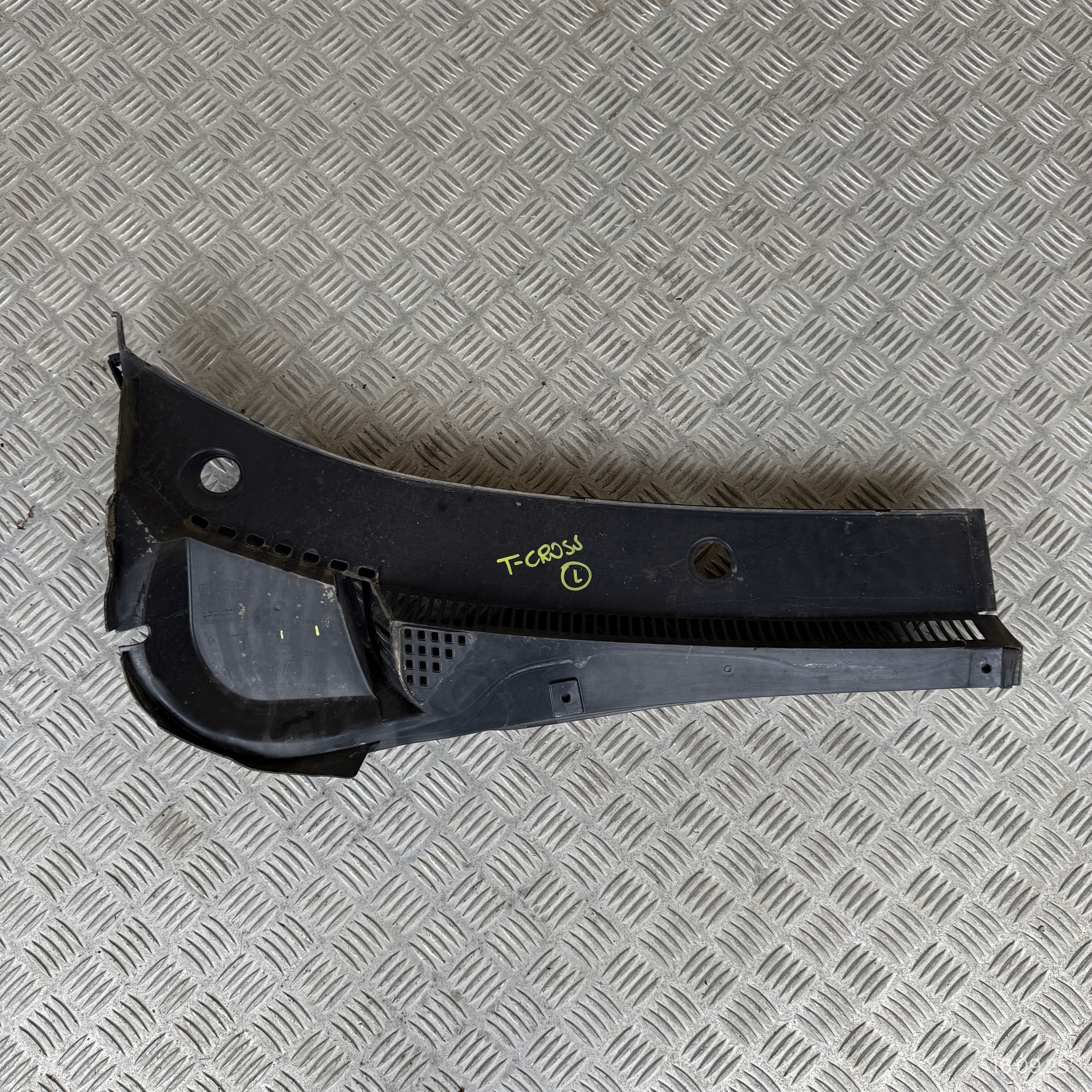 torpedo left VW VOLKSWAGEN T-CROSS 2GM819403
