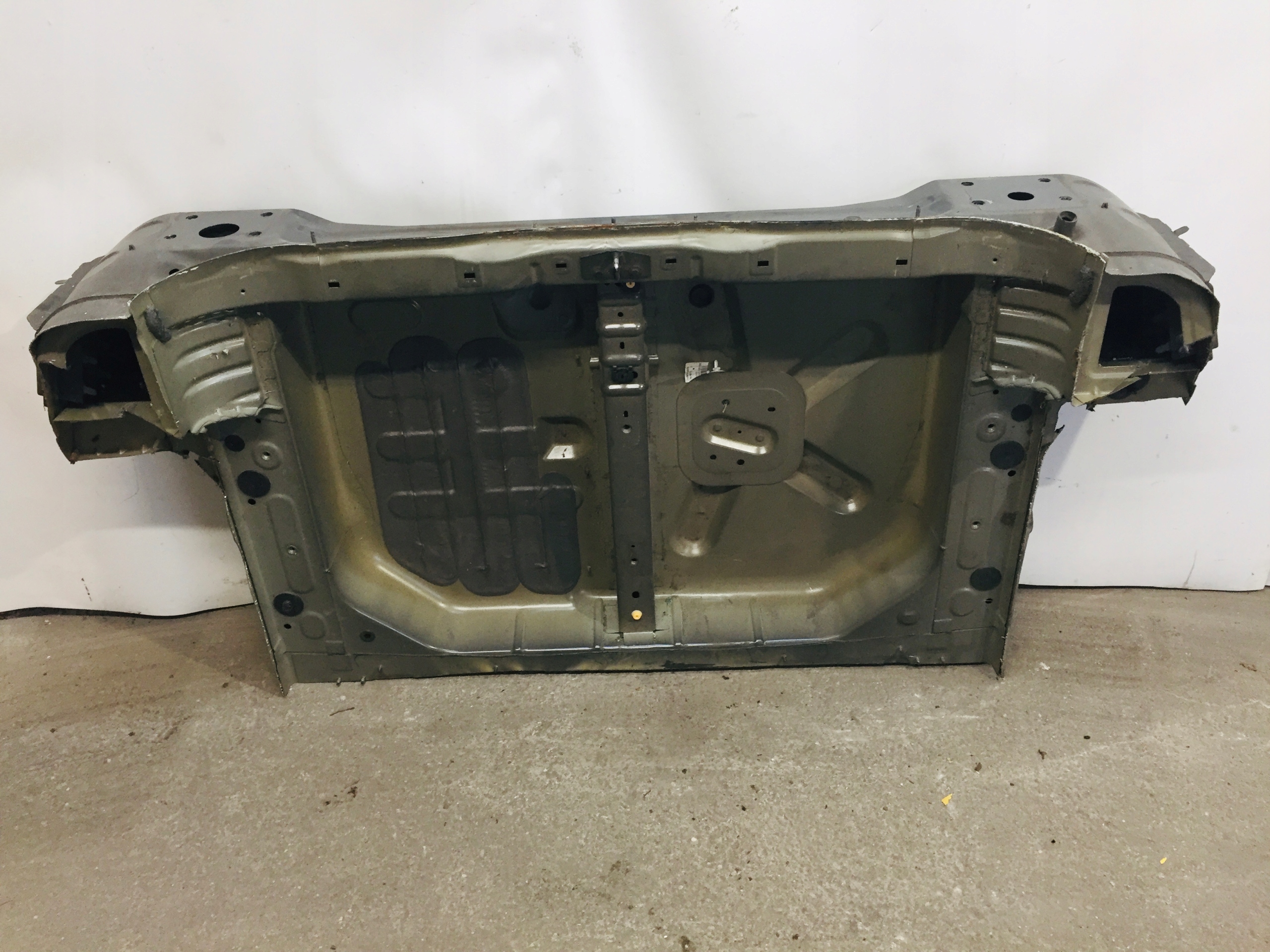 ЗАДНИЙ РЕМЕНЬ ДЛЯ ВАННЫ PEUGEOT 5008 #60