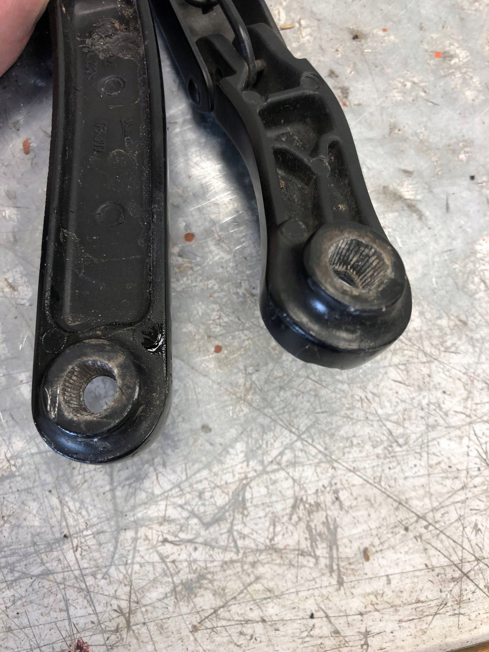 Bracci tergicristallo AUDI A4 B8 8K1955408 8K1955407