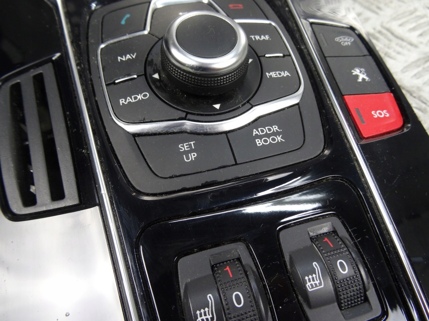 PEUGEOT 508 frame control panel 9802378577