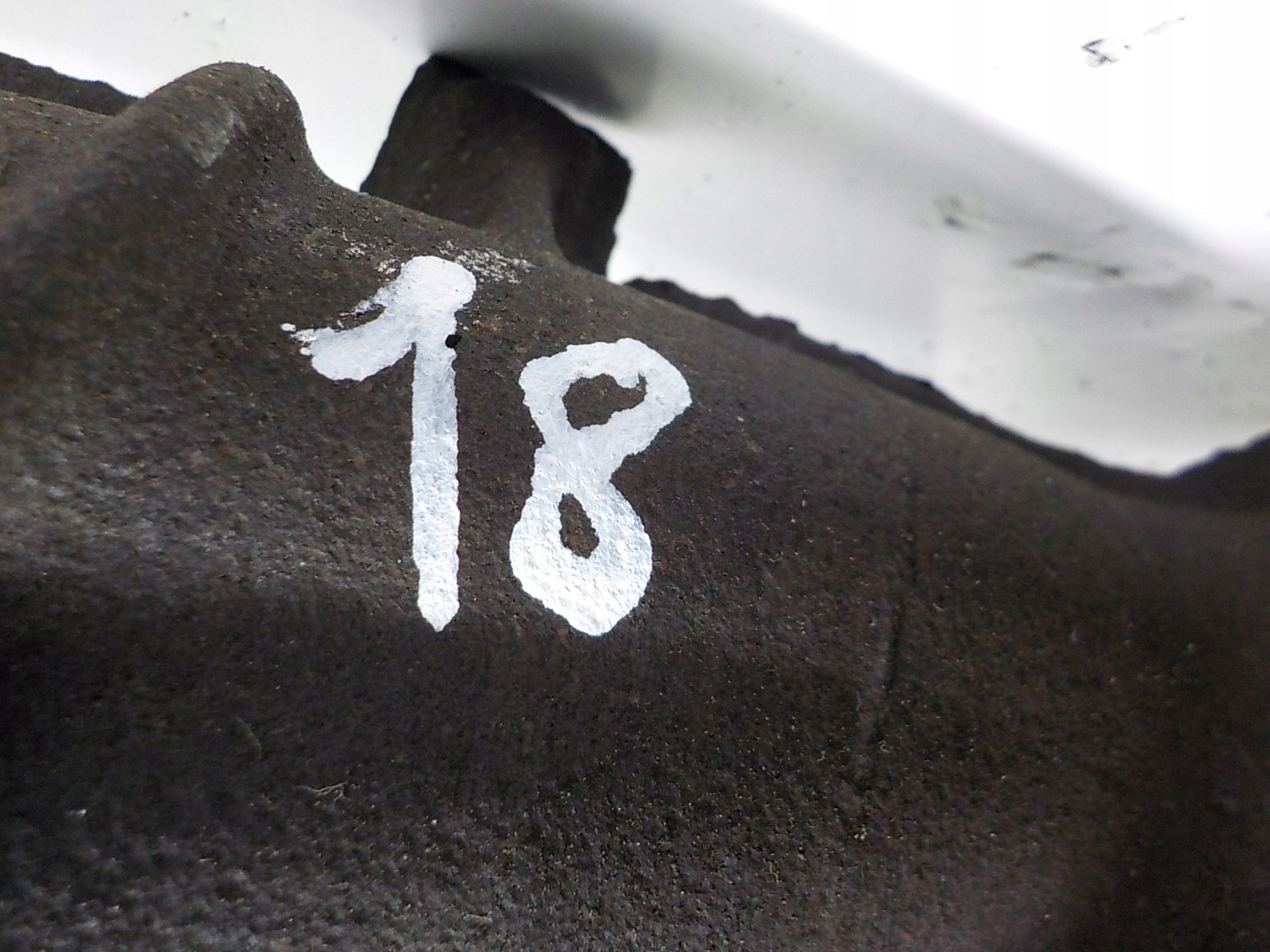 ALFA ROMEO 156 exhaust manifold does not have