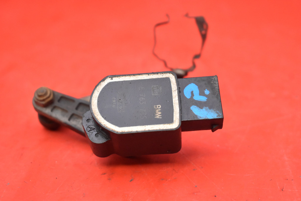 Sensor POZIOMOWANIA Leuchten 6763735 BMW E90 E91 04-10