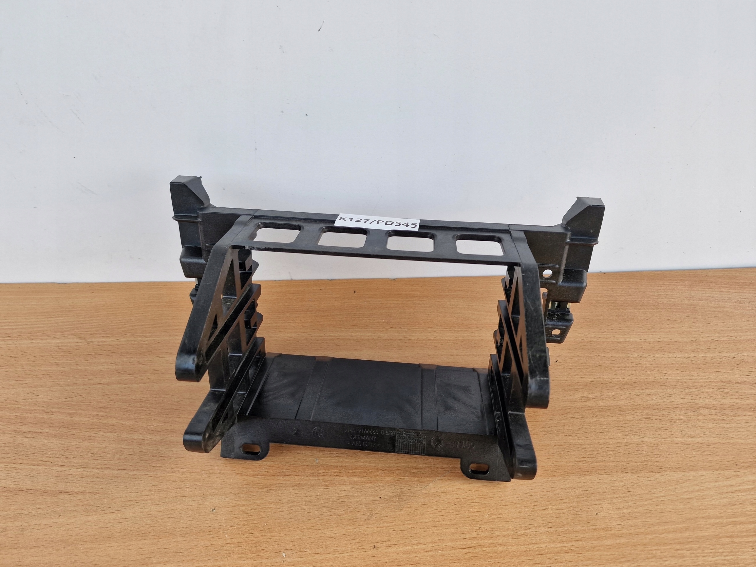 BMW 5 F10 F11 frame holder RADIA support bracket
