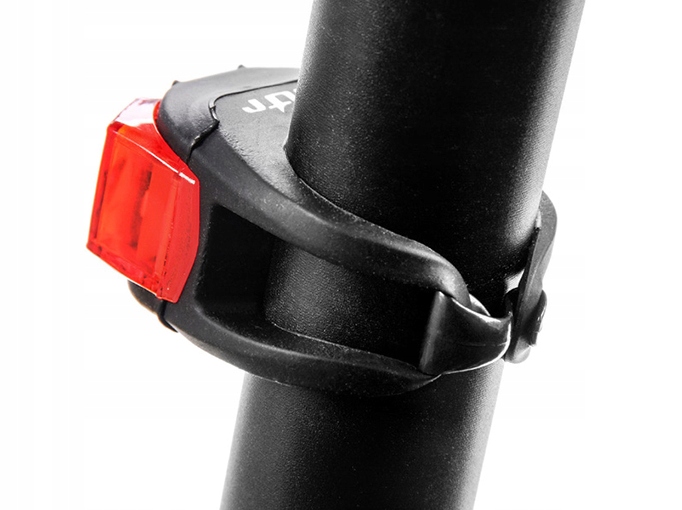 ZESTAW LAMPEK ROWEROWYCH DO ROWERU PRZÓD + TYŁ LED Rodzaj zestaw