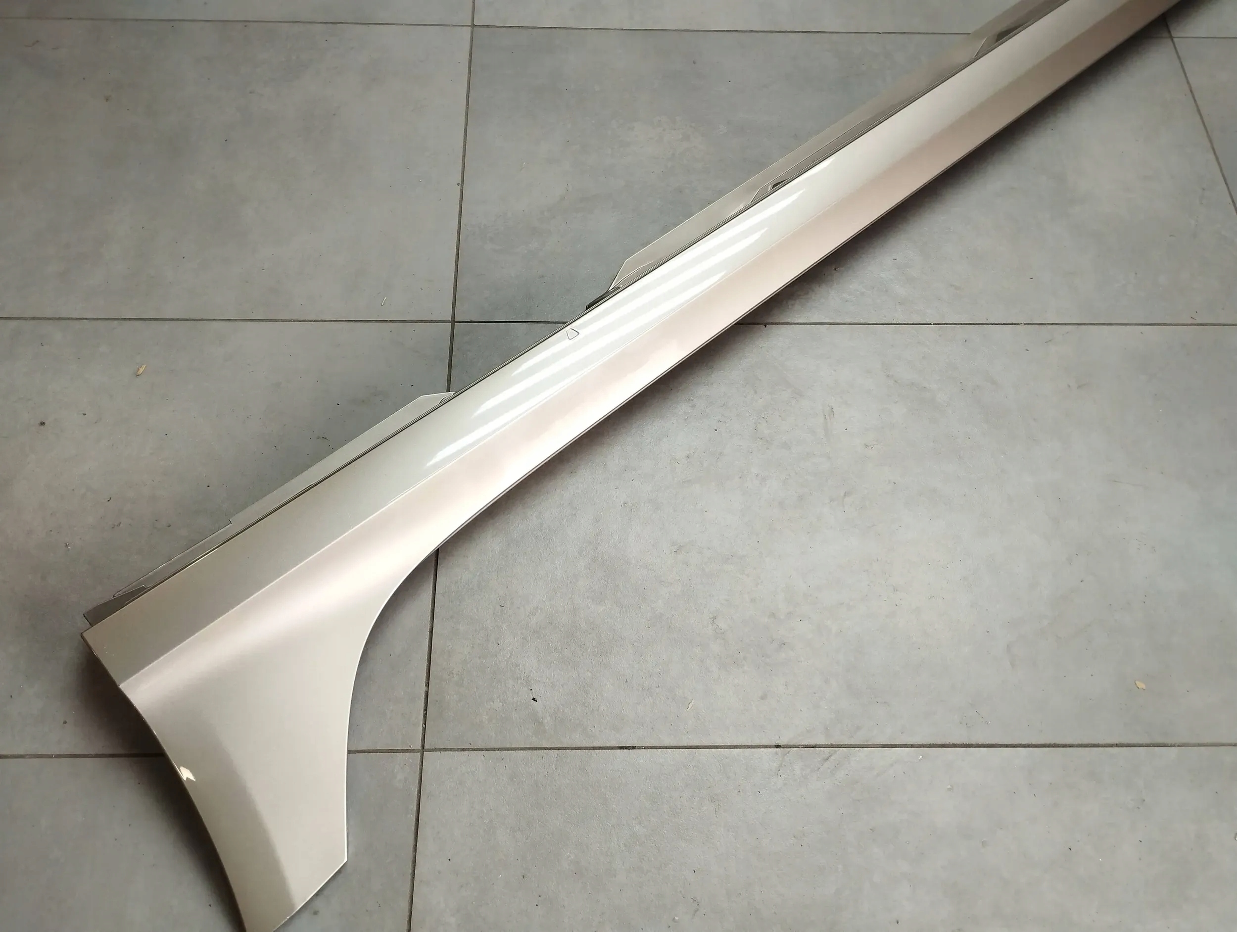Audi A6 C7 4G sedan moulding threshold left LZ1U 4G0853855K