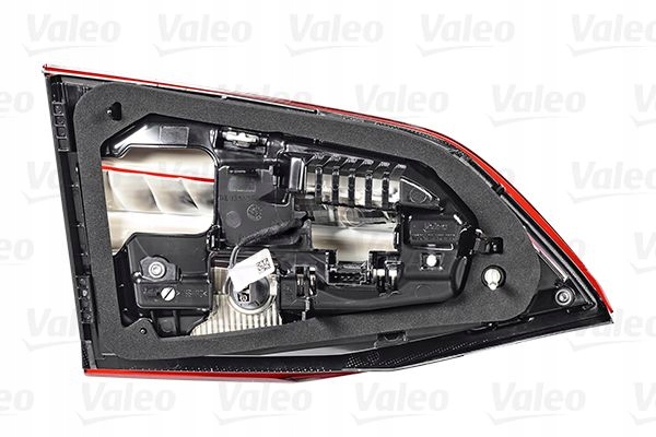 LAMPA TYLNA LED 047080 VALEO OPEL Producent części Valeo