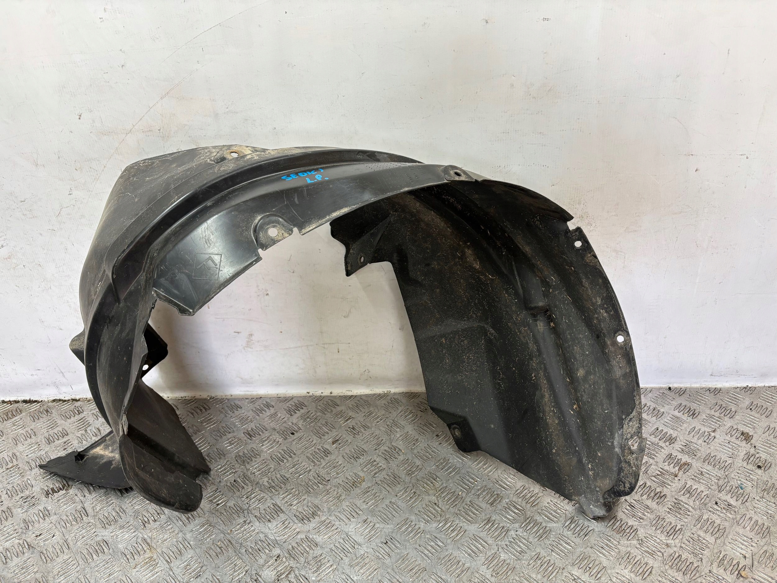 mudguard front front left FIAT SEDICI